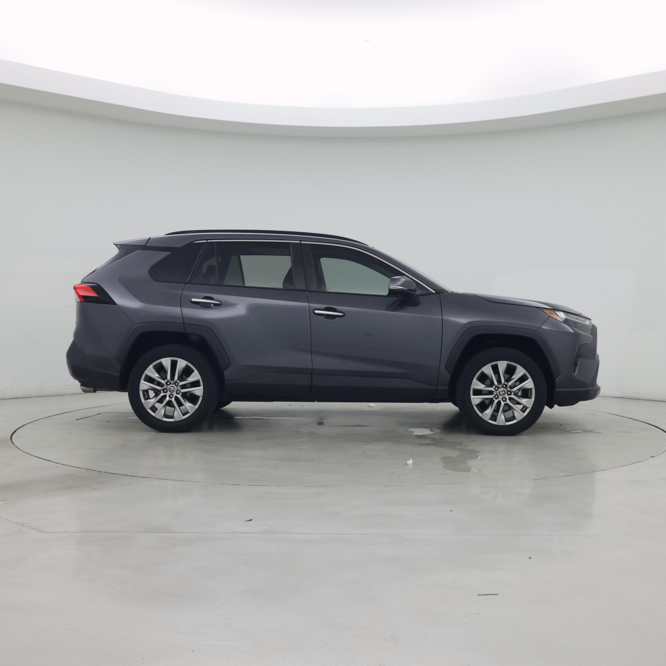 Thumbnail: 2023 Toyota RAV4 - 7