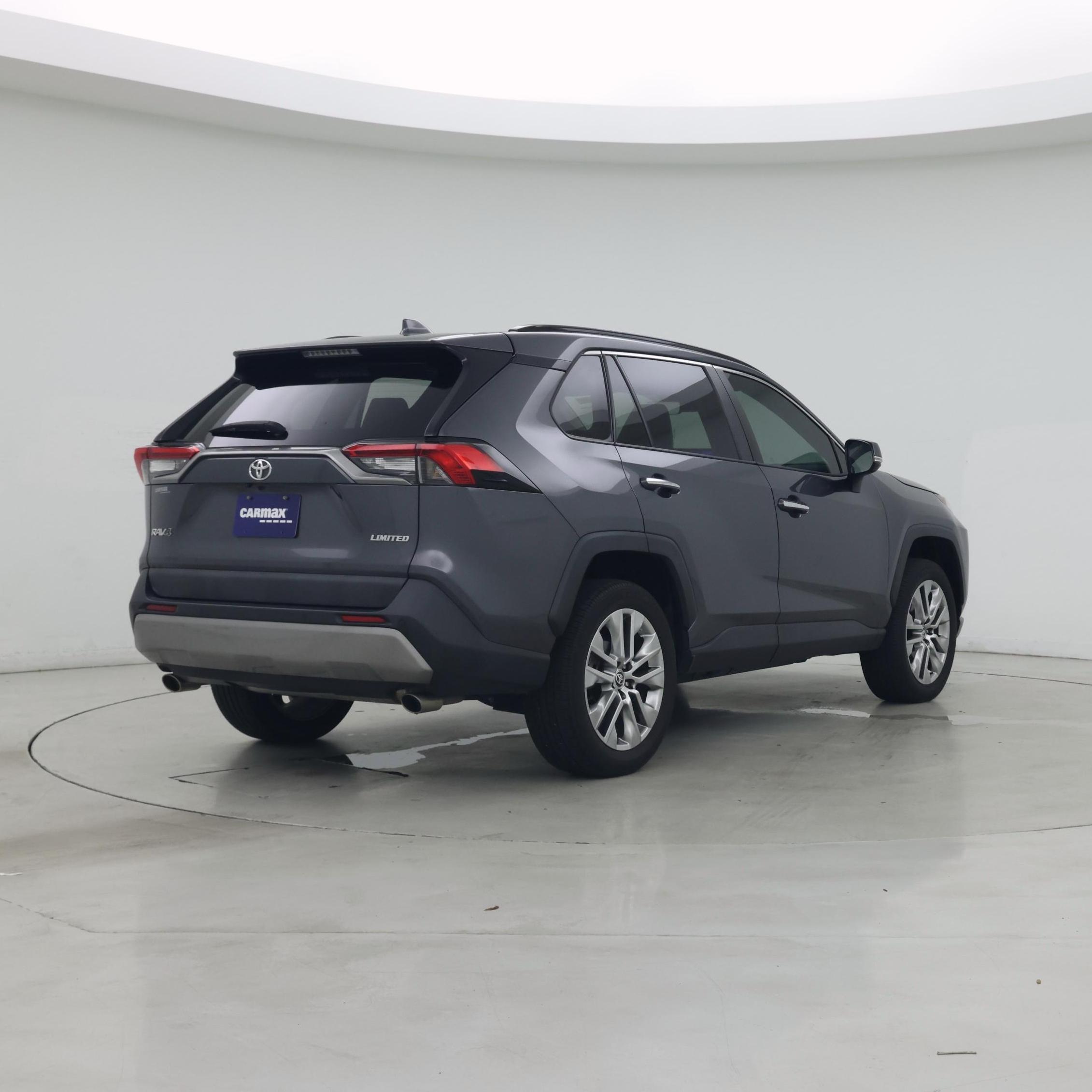 Thumbnail: 2023 Toyota RAV4 - 8
