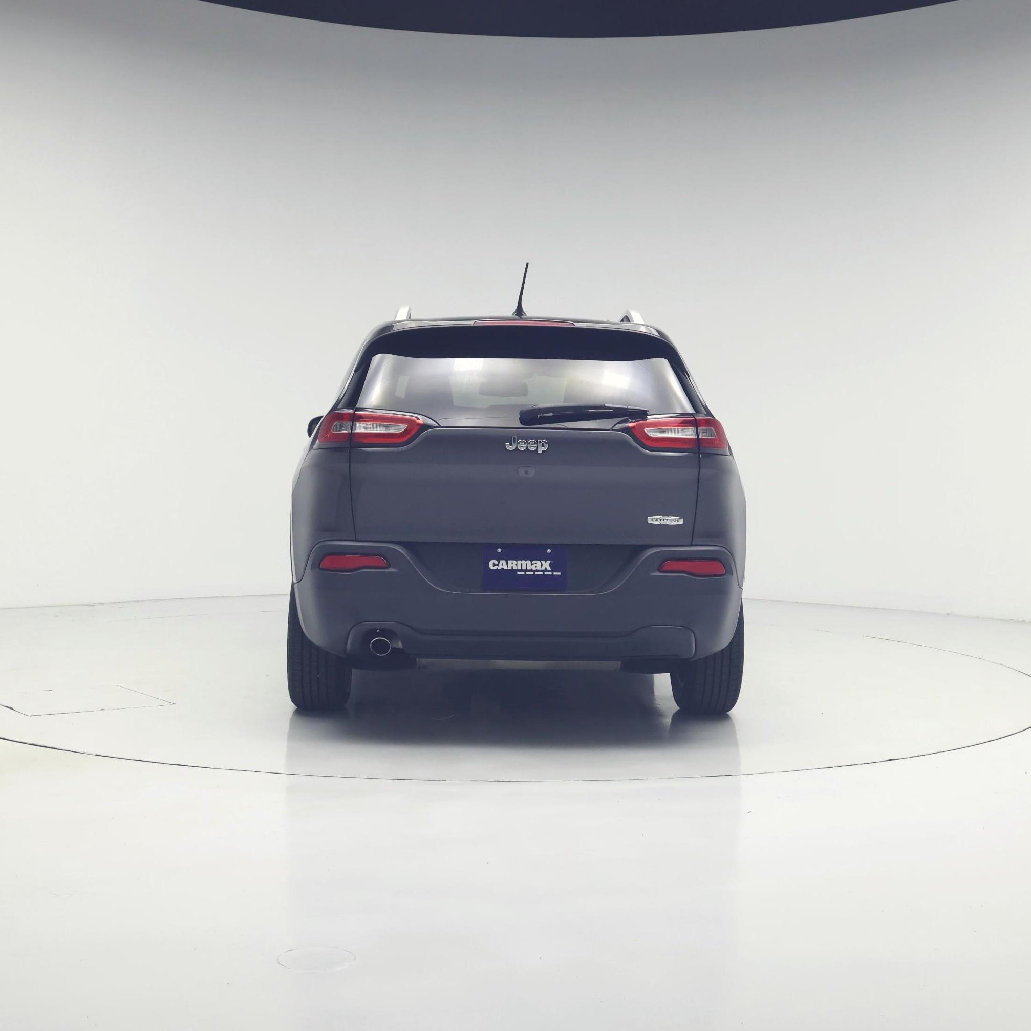 Thumbnail: 2016 Jeep Cherokee - 6