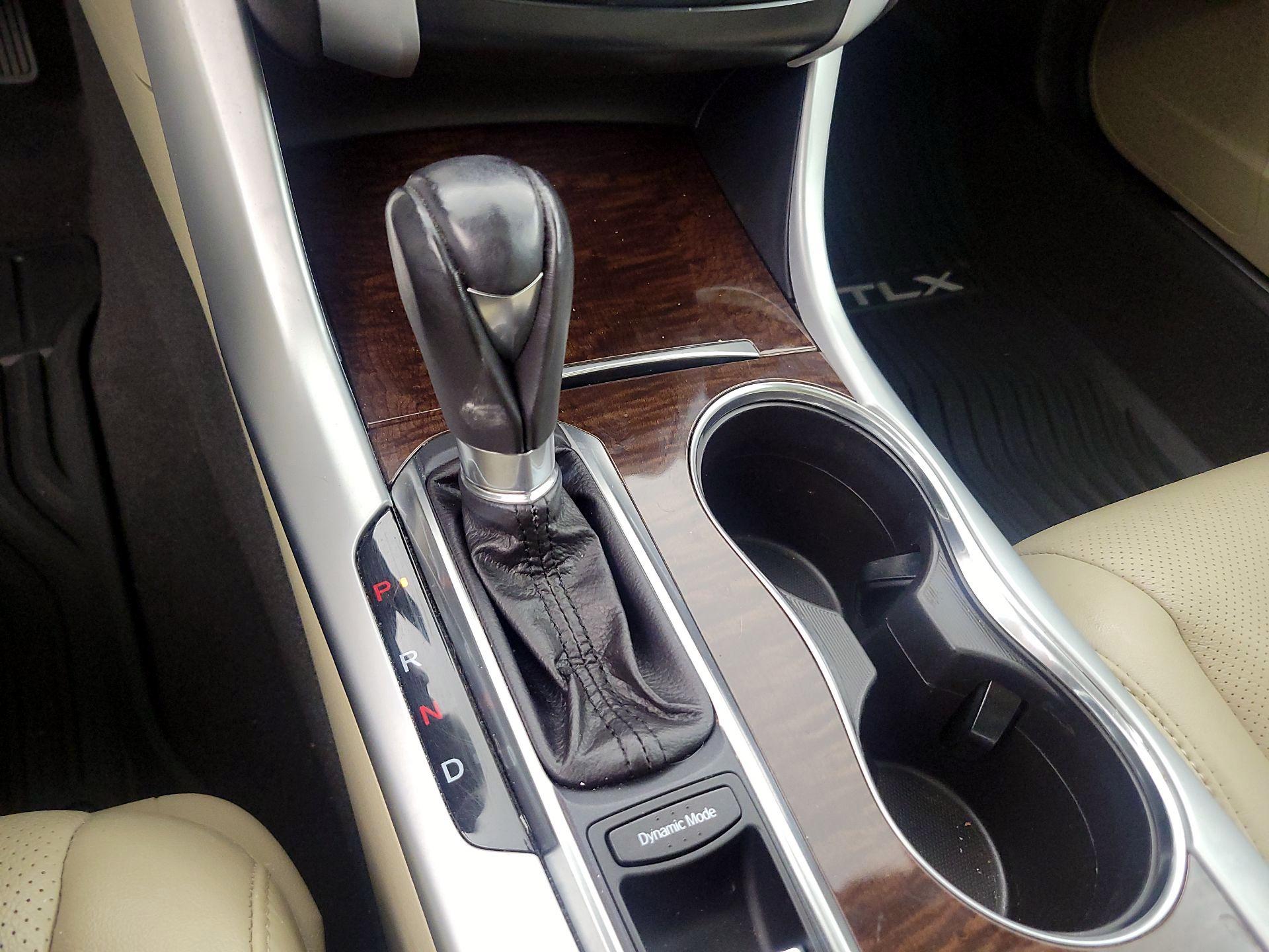 Thumbnail: 2020 Acura TLX - 18