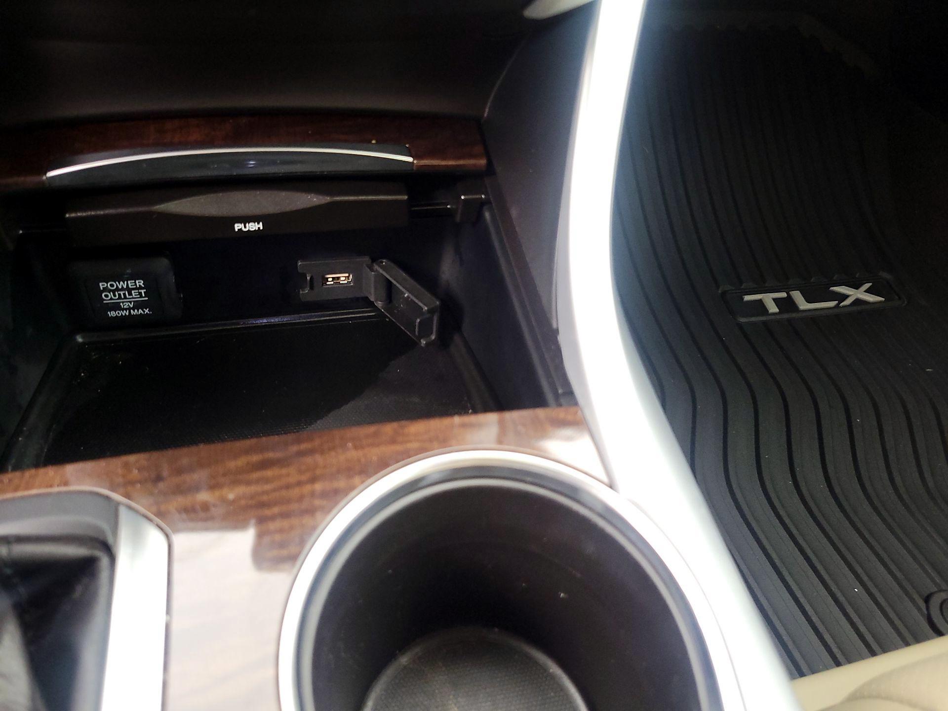 Thumbnail: 2020 Acura TLX - 19