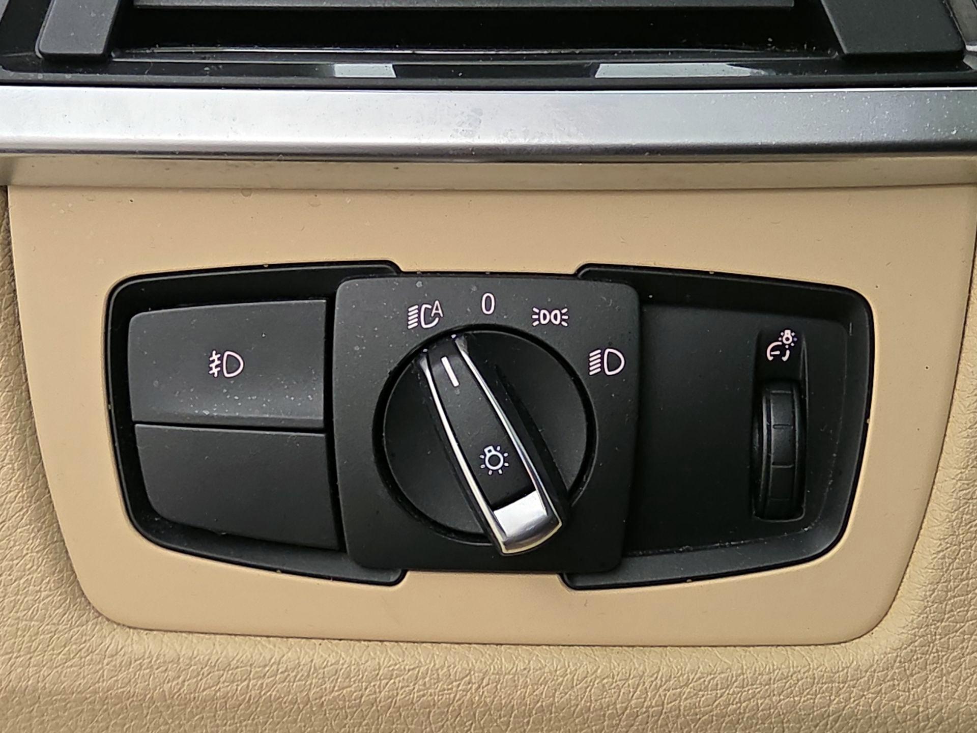 Thumbnail: 2015 BMW 3 Series - 13