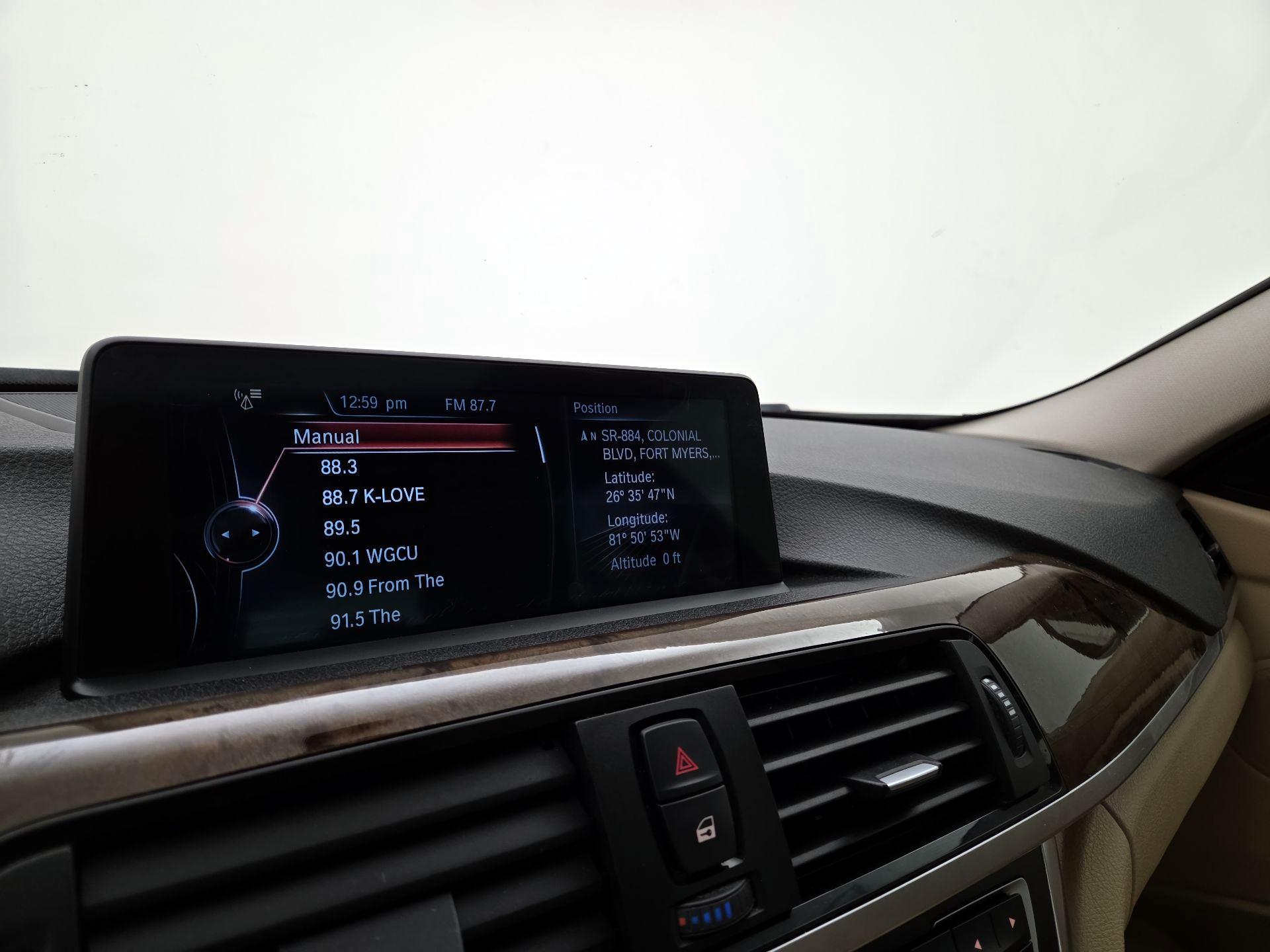 Thumbnail: 2015 BMW 3 Series - 16