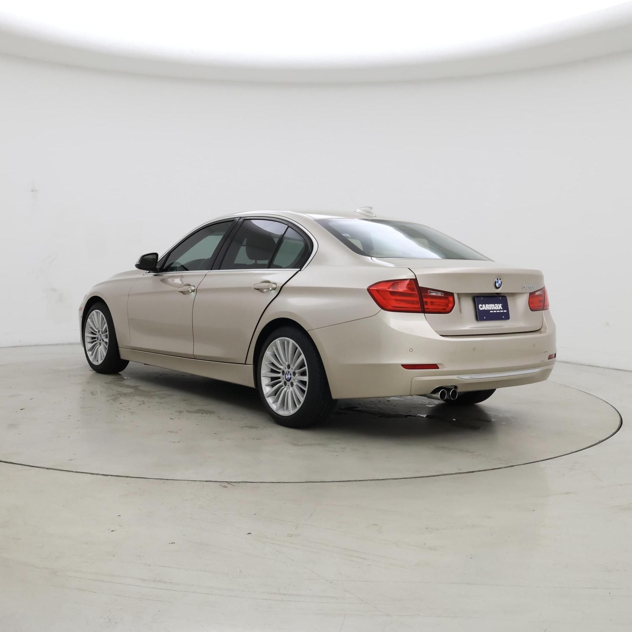 Thumbnail: 2015 BMW 3 Series - 2
