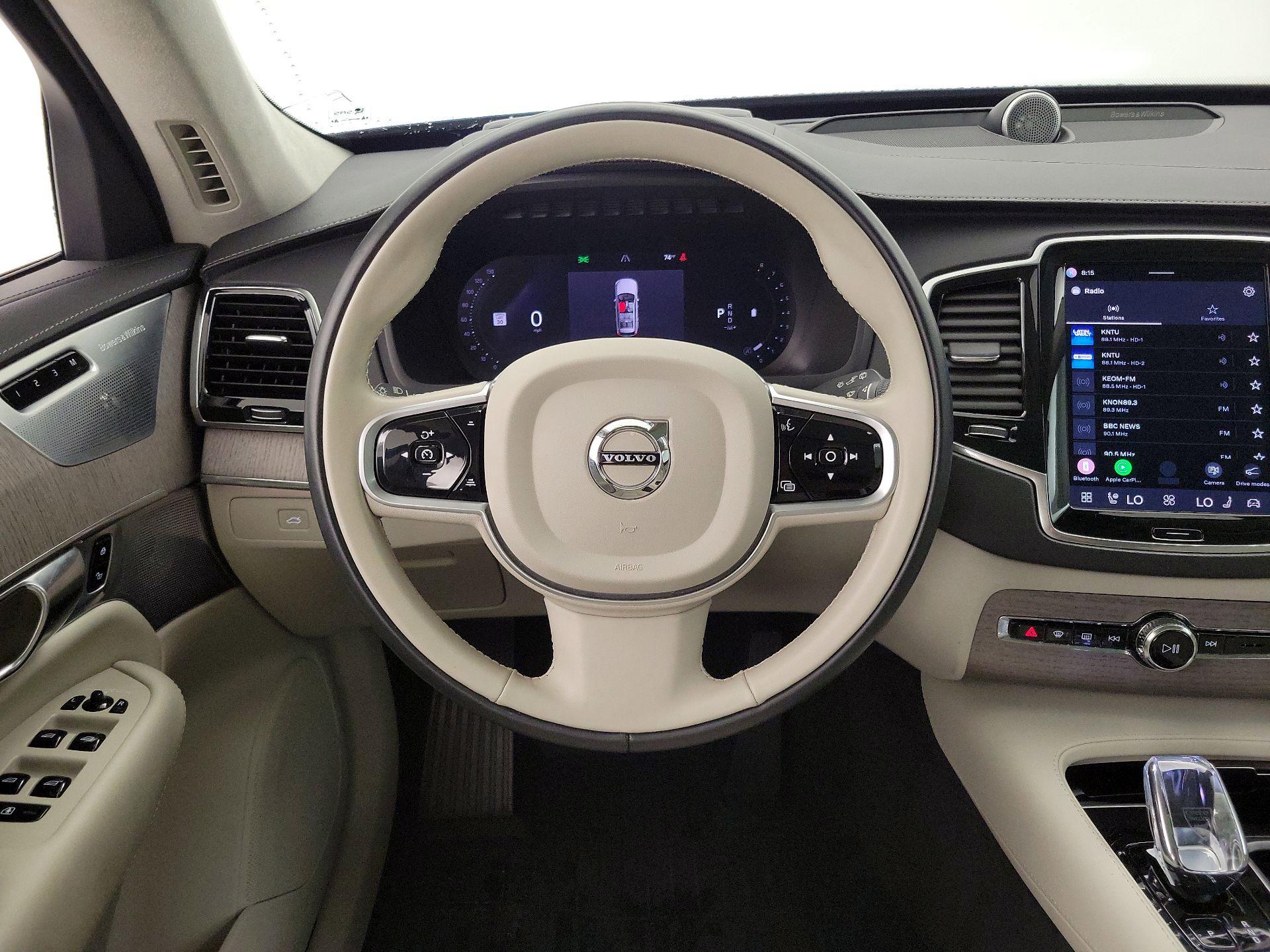 Thumbnail: 2023 Volvo XC90 - 10