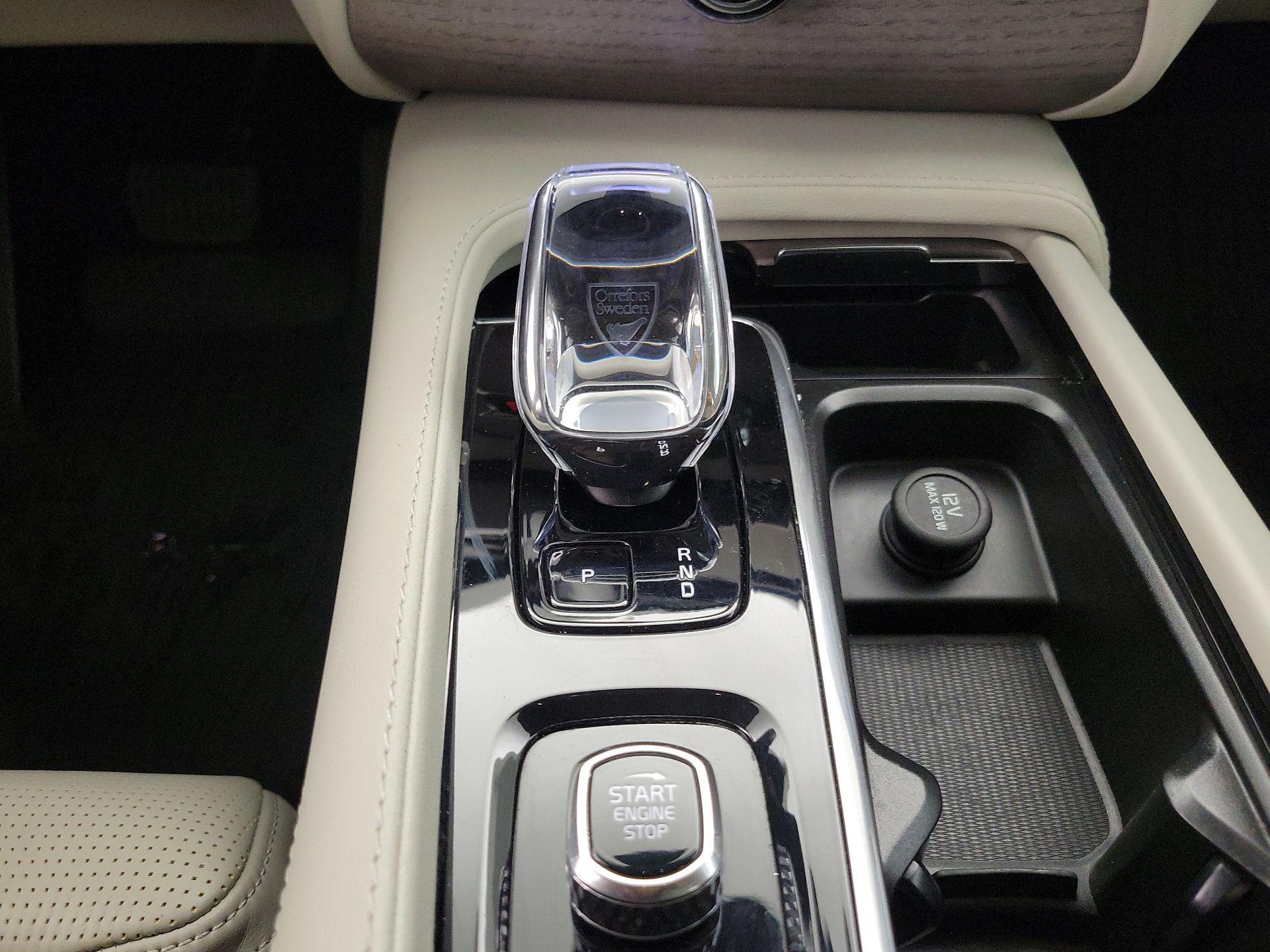 Thumbnail: 2023 Volvo XC90 - 17