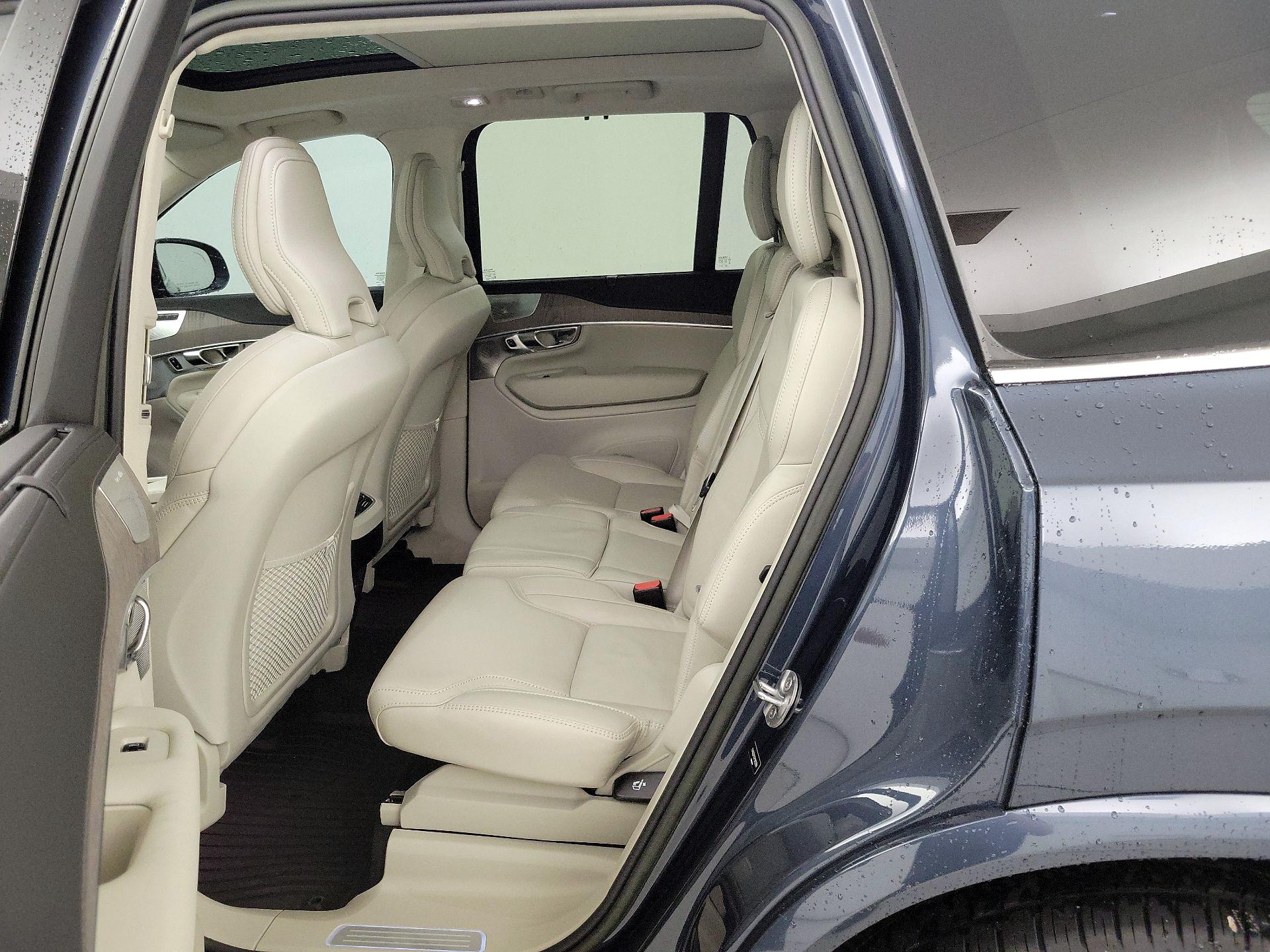 Thumbnail: 2023 Volvo XC90 - 20
