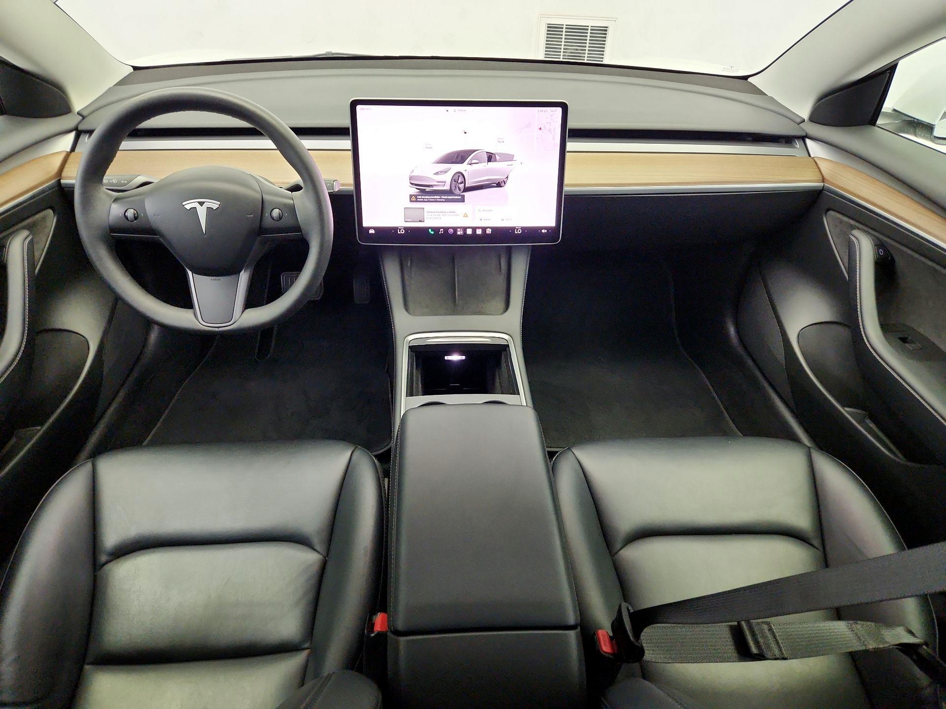 Thumbnail: 2023 Tesla Model 3 - 9