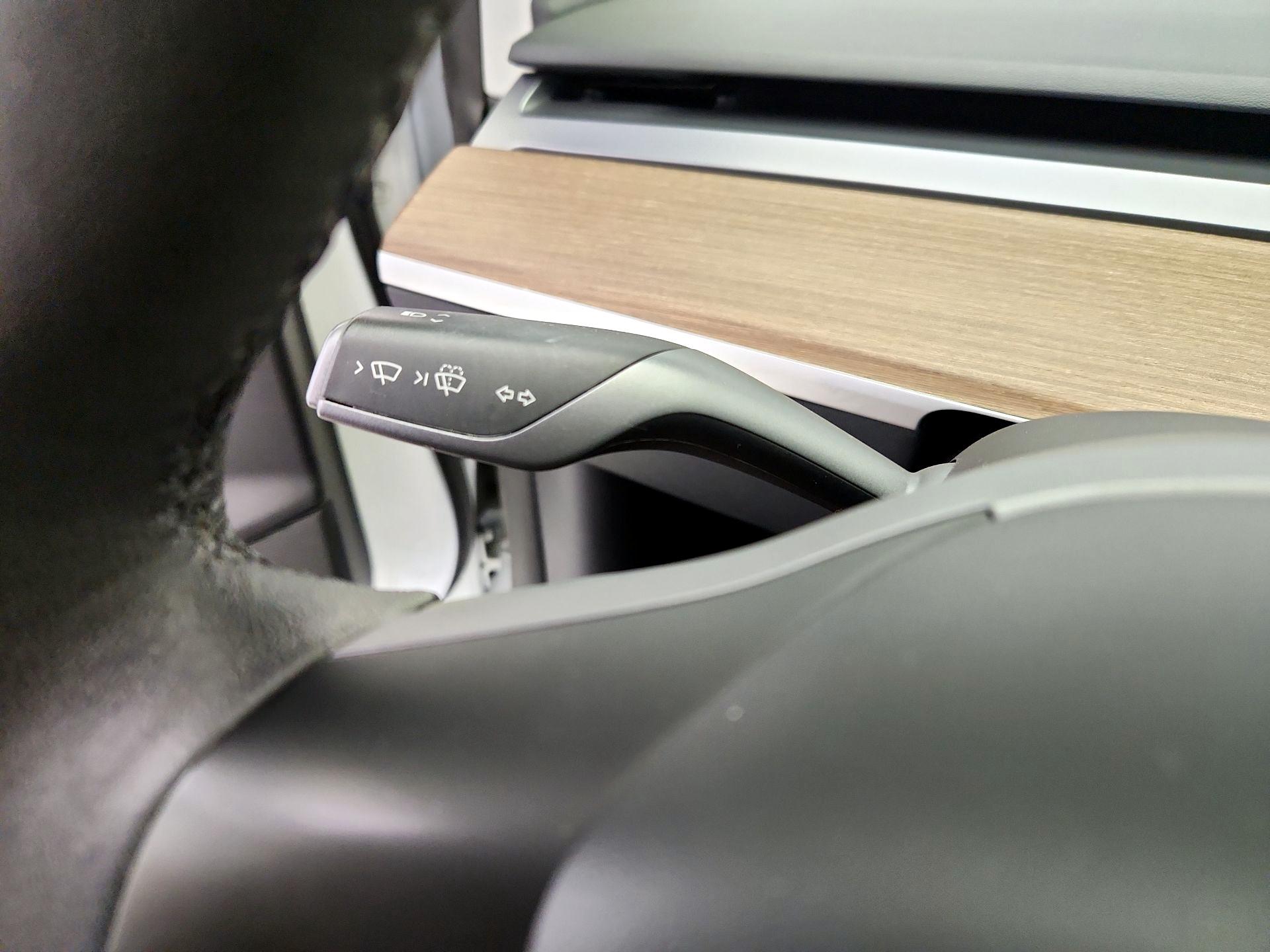 Thumbnail: 2023 Tesla Model 3 - 13