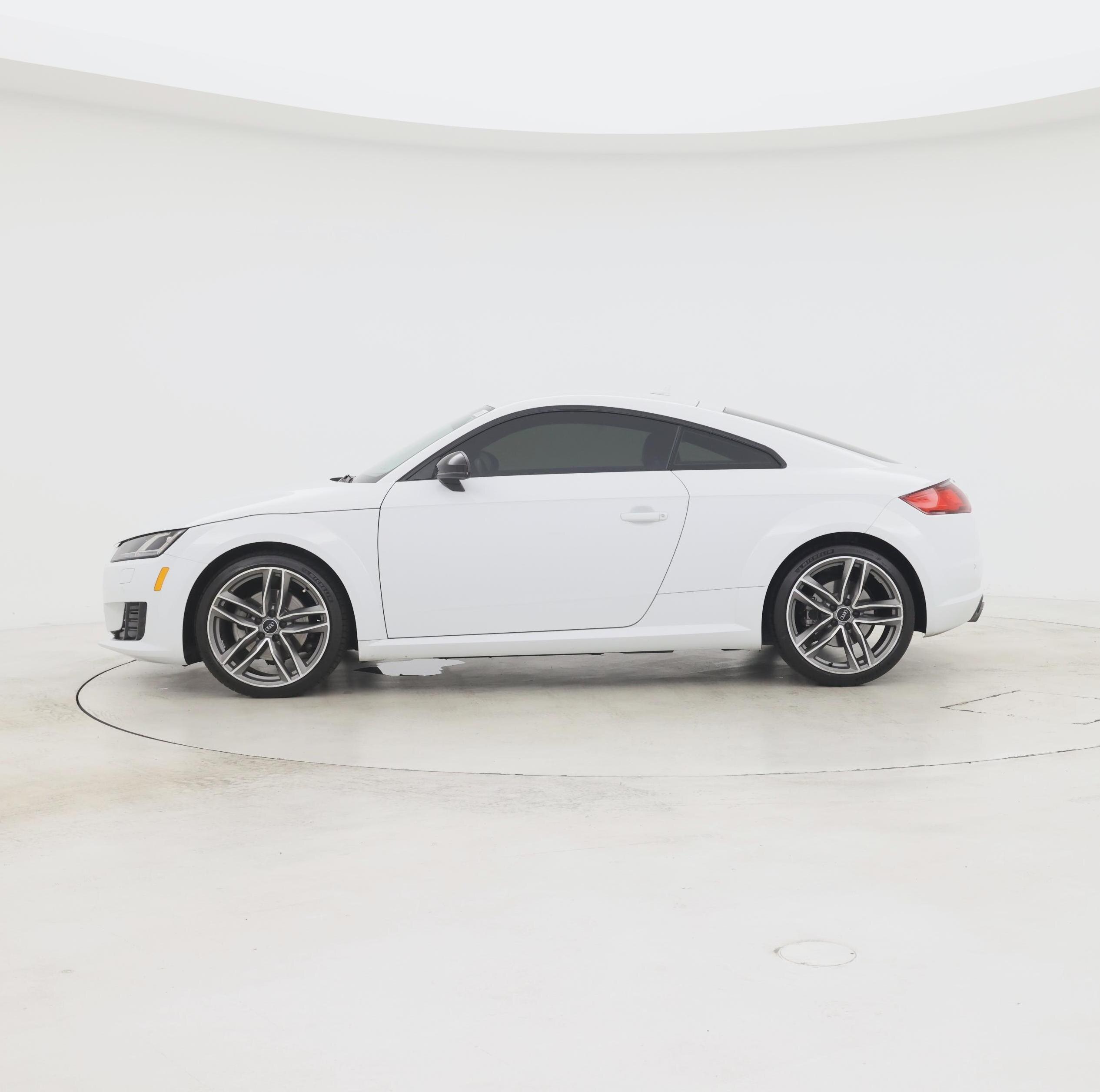 Thumbnail: 2017 Audi TT - 3
