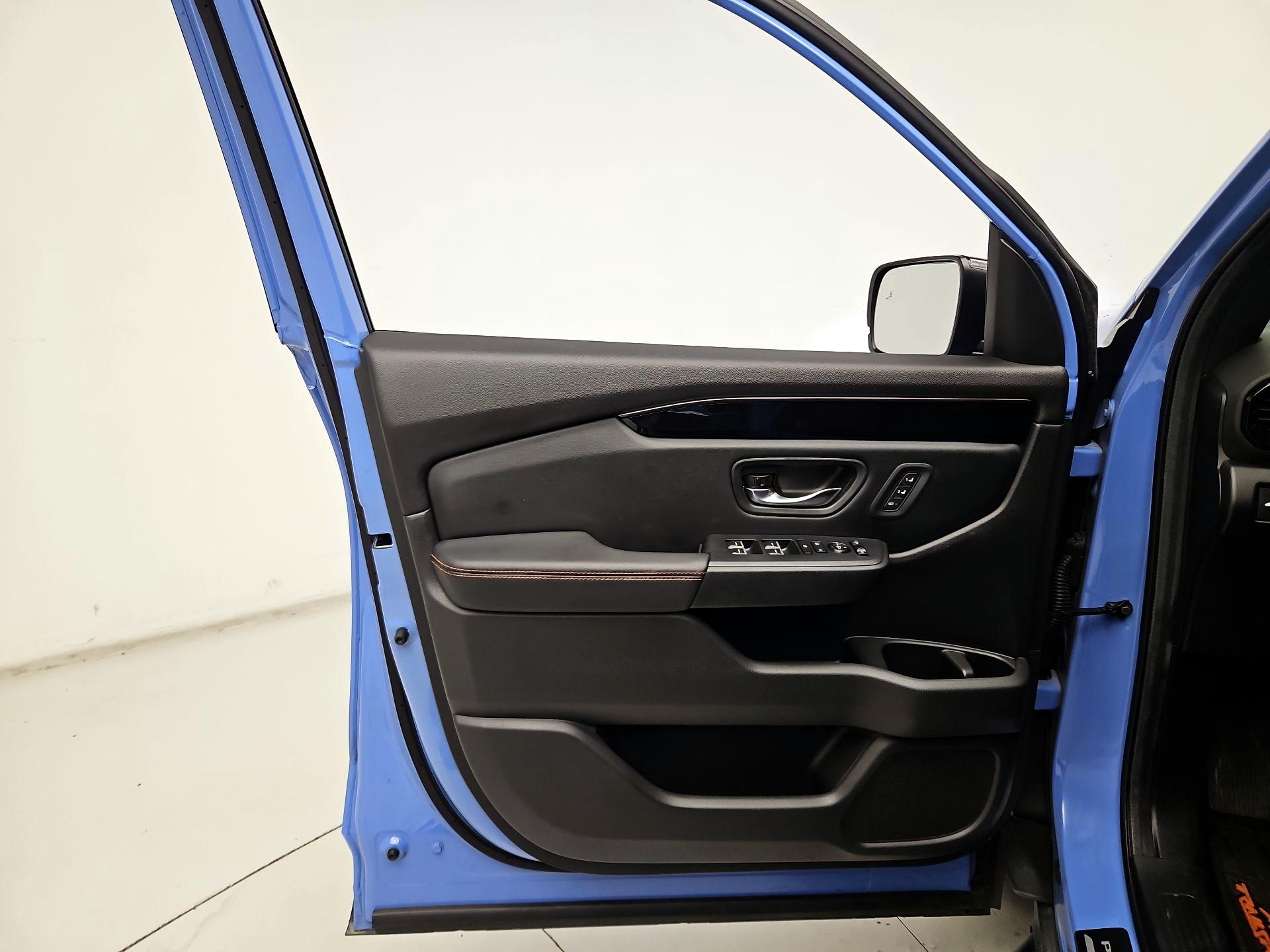 Thumbnail: 2024 Honda Pilot - 12