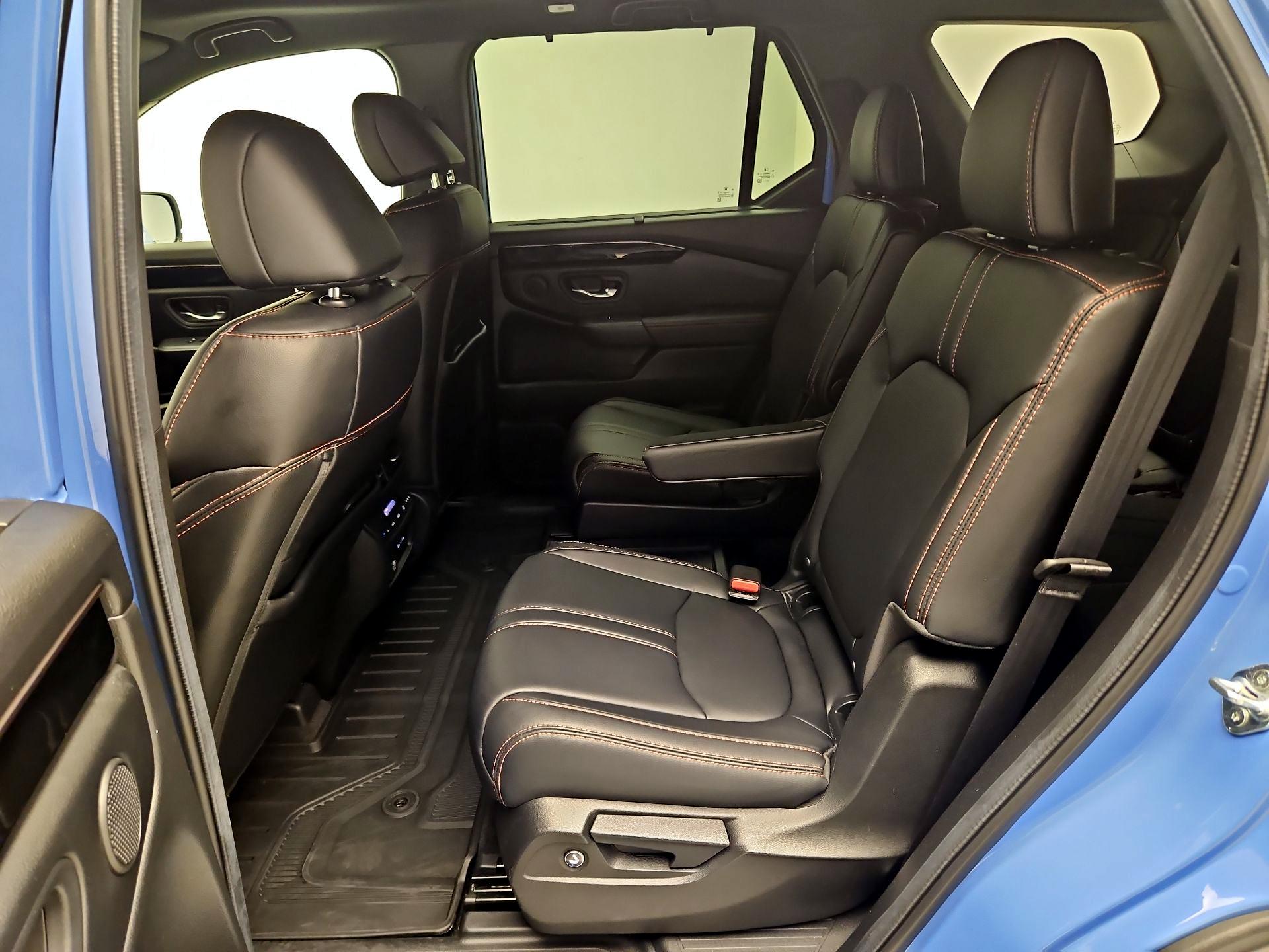 Thumbnail: 2024 Honda Pilot - 17
