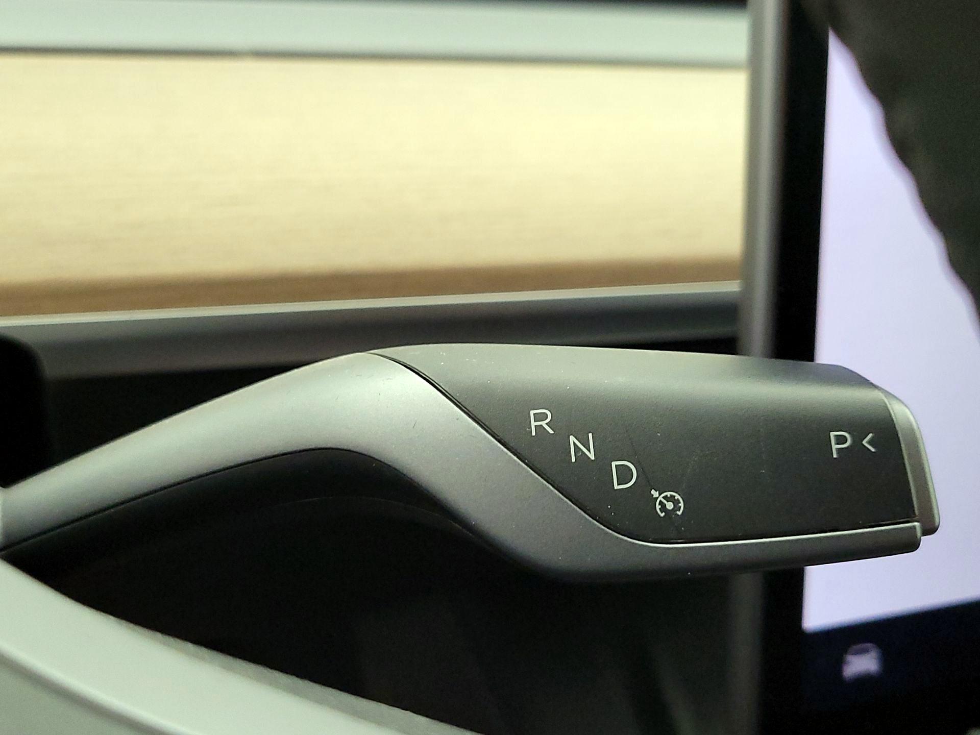 Thumbnail: 2022 Tesla Model Y - 17