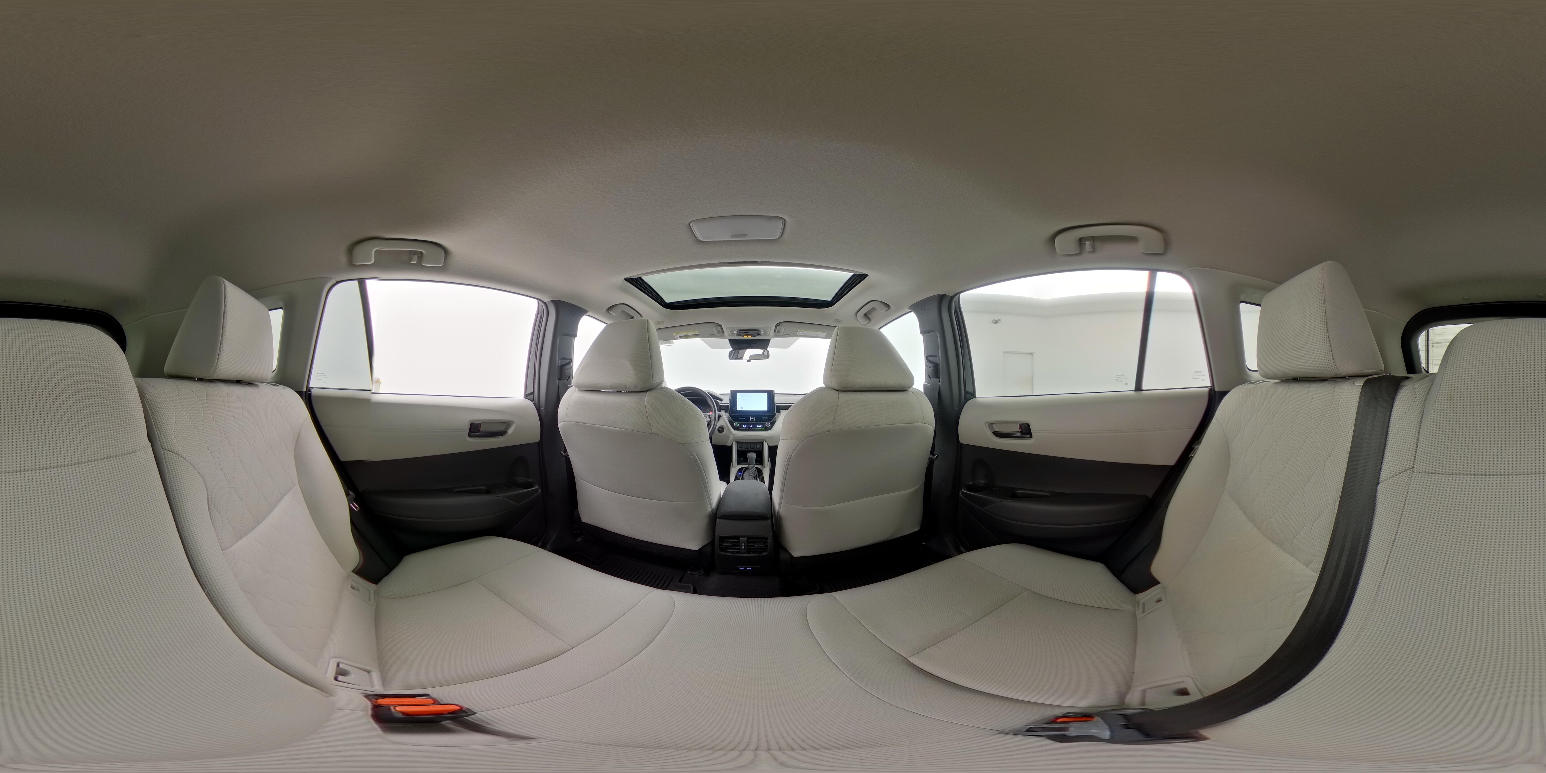 2025 Toyota Corolla Cross LE - Photo 26