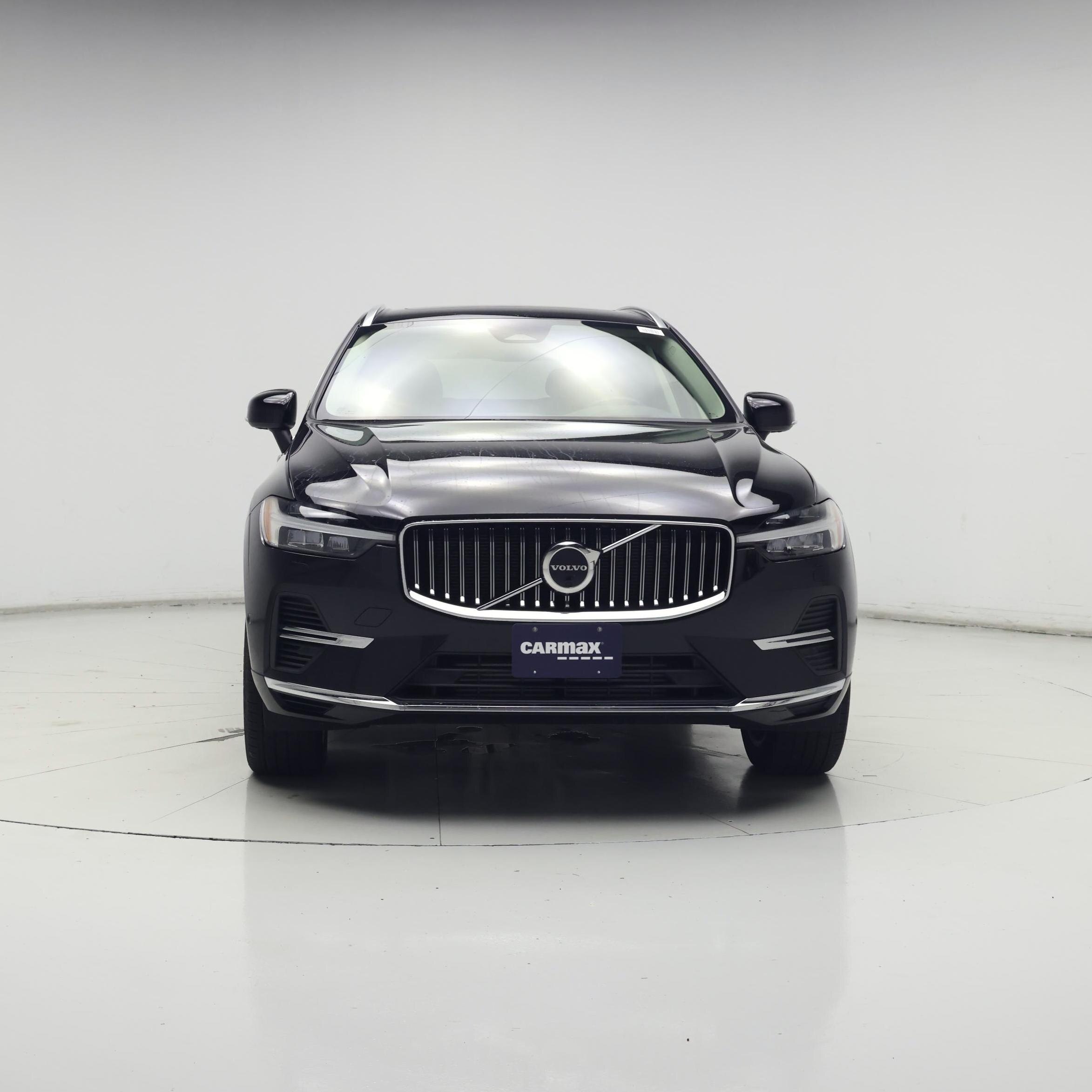 Thumbnail: 2022 Volvo XC60 - 5