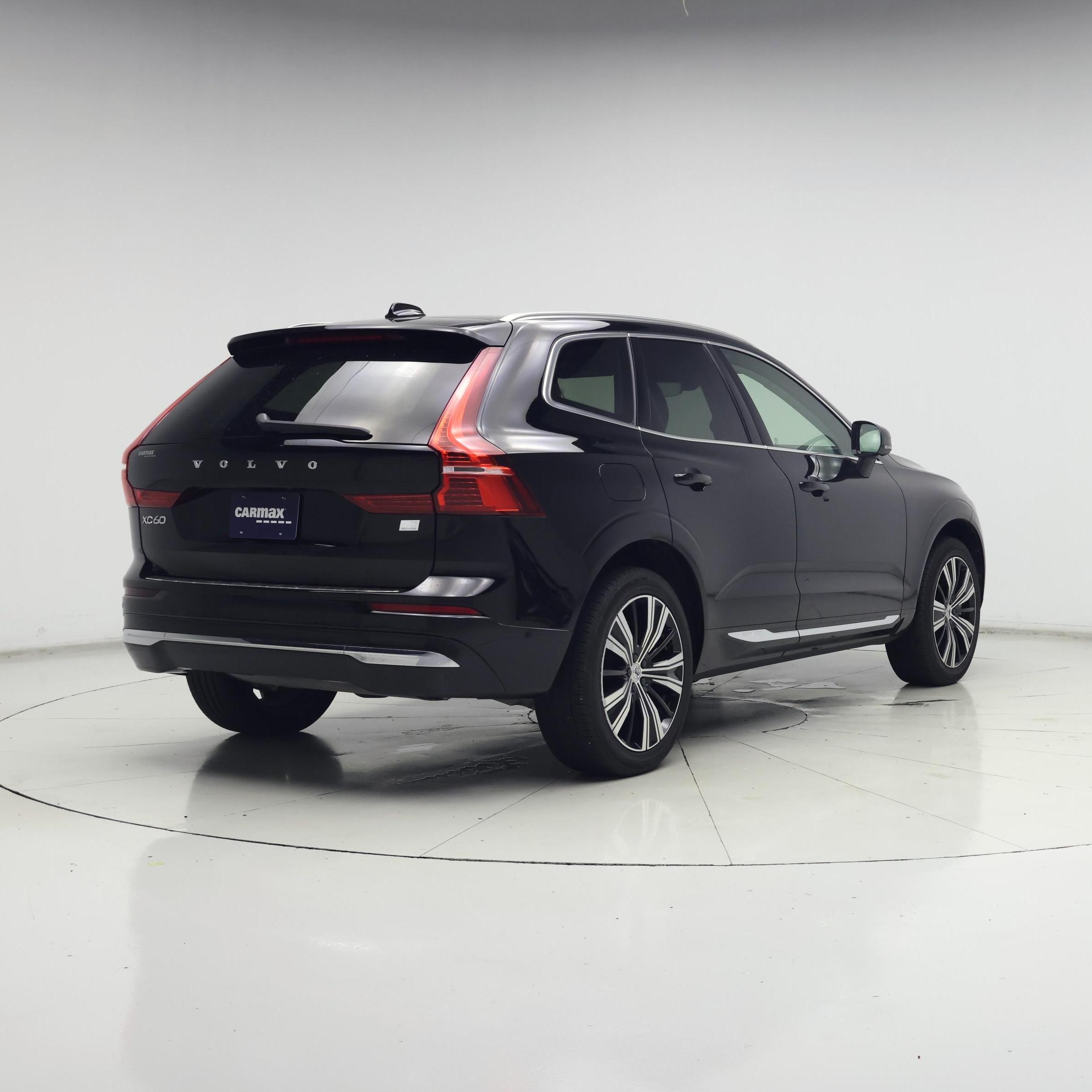 Thumbnail: 2022 Volvo XC60 - 8