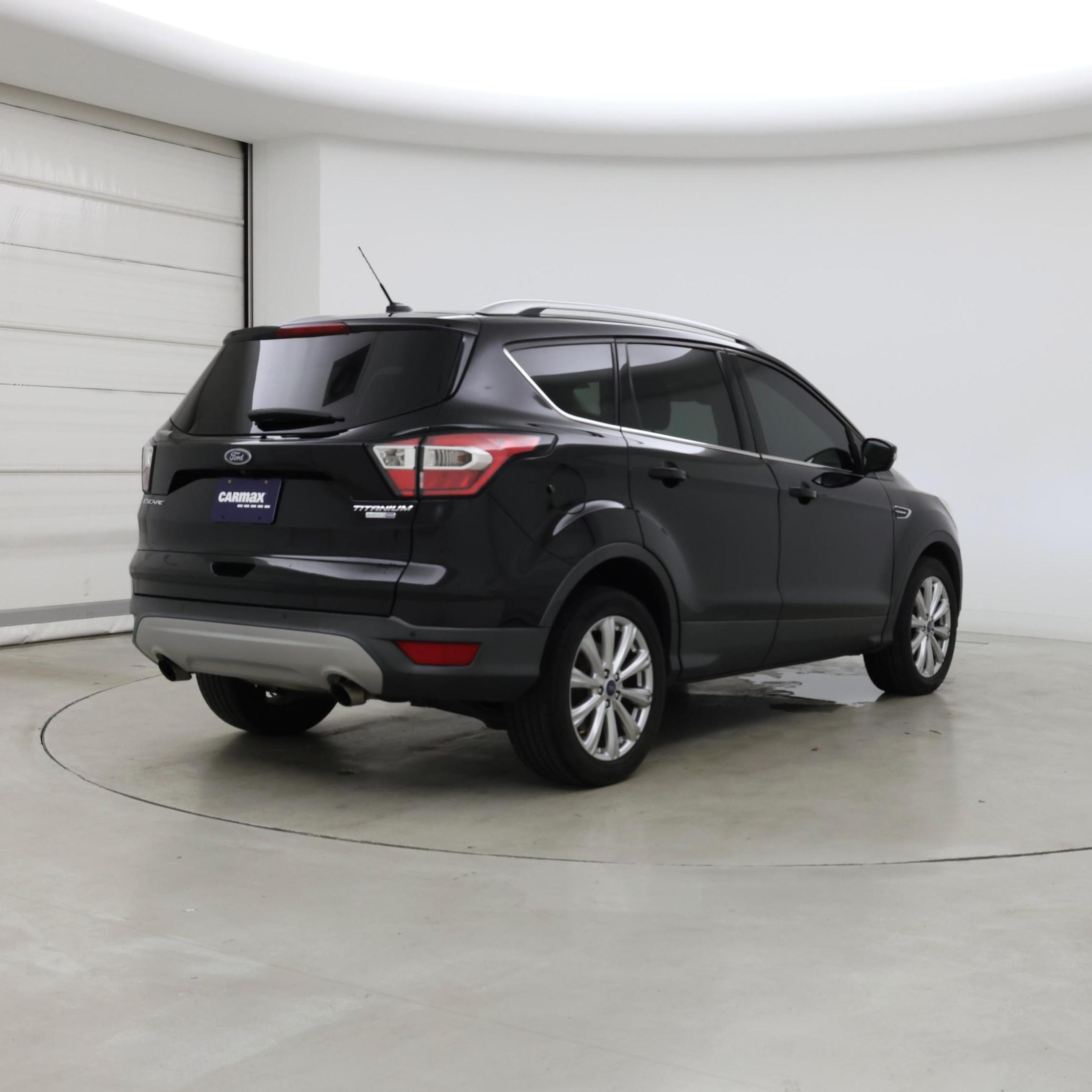Thumbnail: 2017 Ford Escape - 8