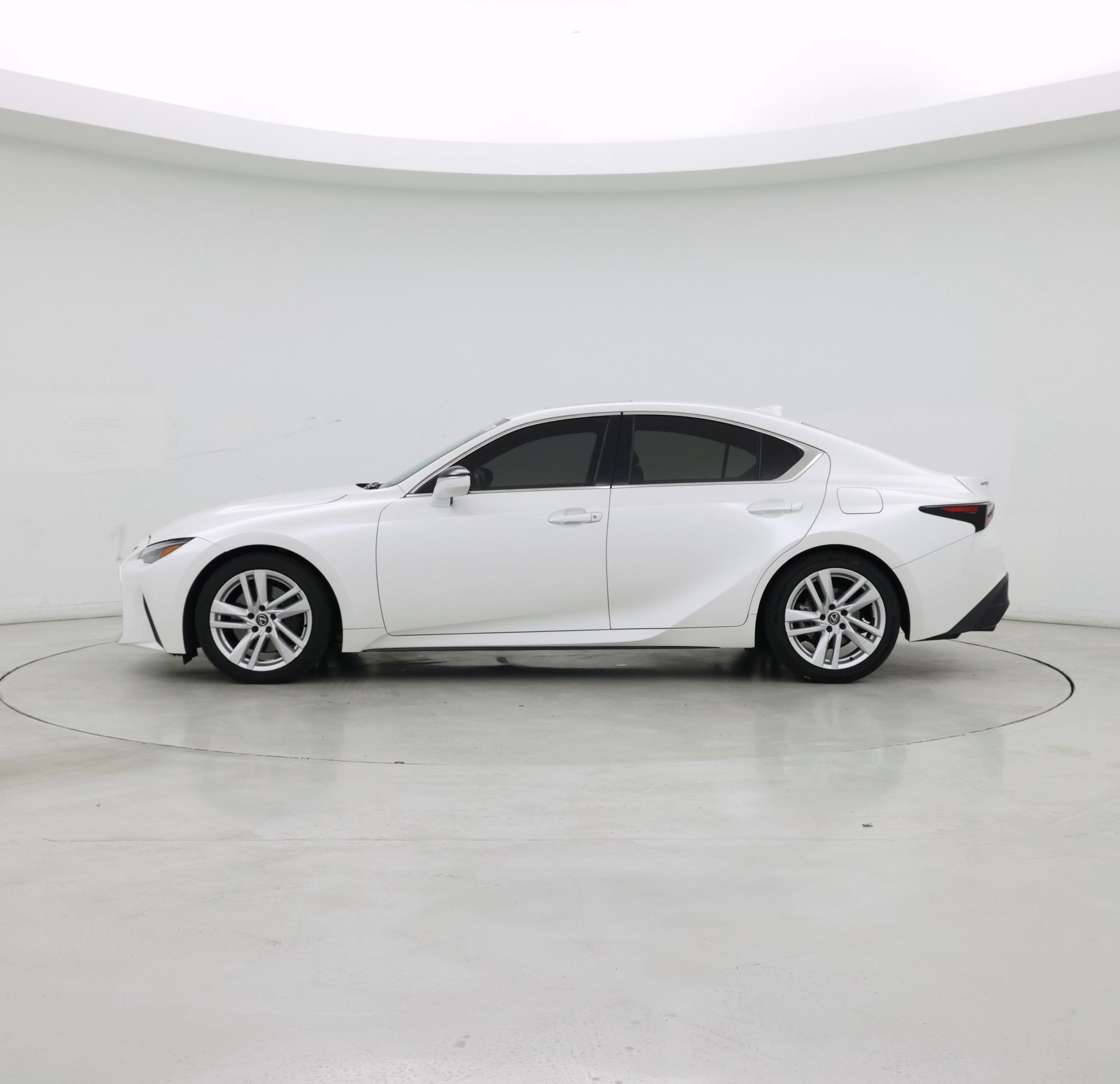 Thumbnail: 2023 Lexus IS - 3
