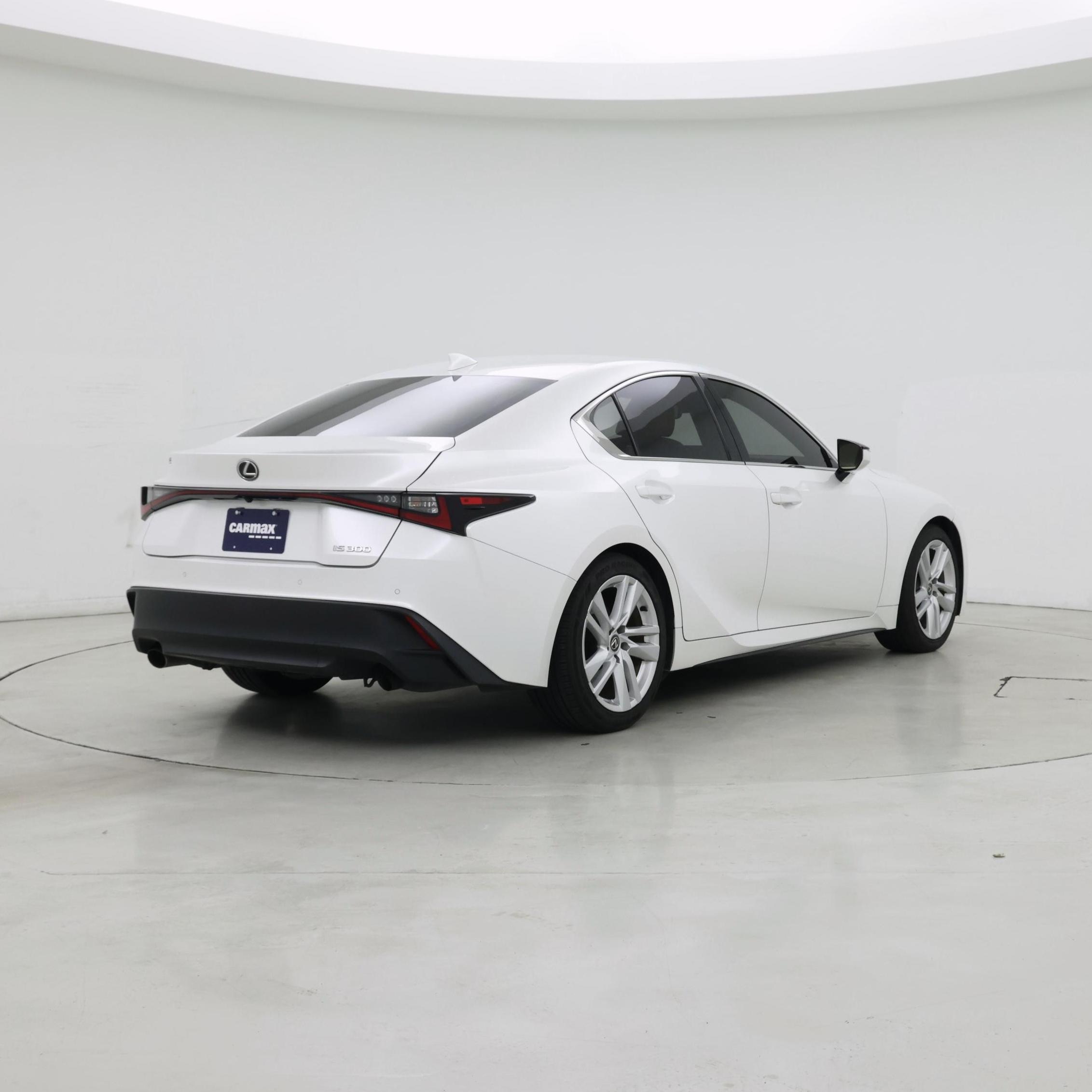 Thumbnail: 2023 Lexus IS - 8