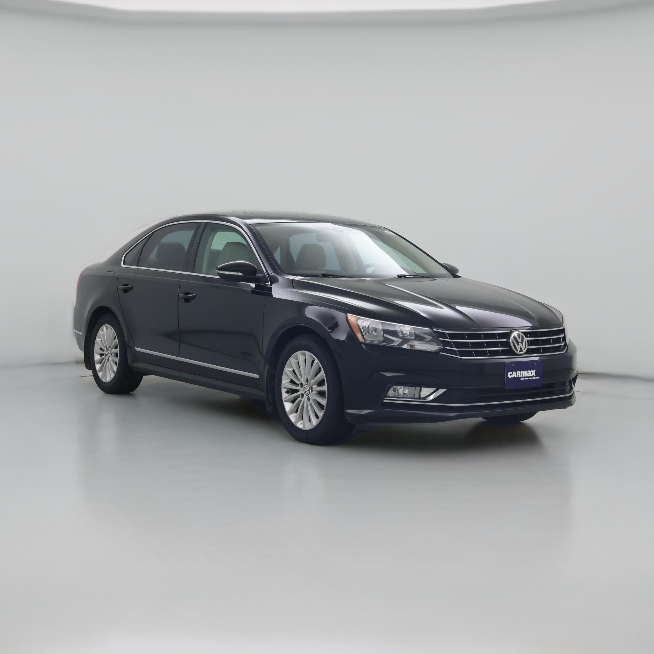 Thumbnail: 2016 Volkswagen Passat - 1
