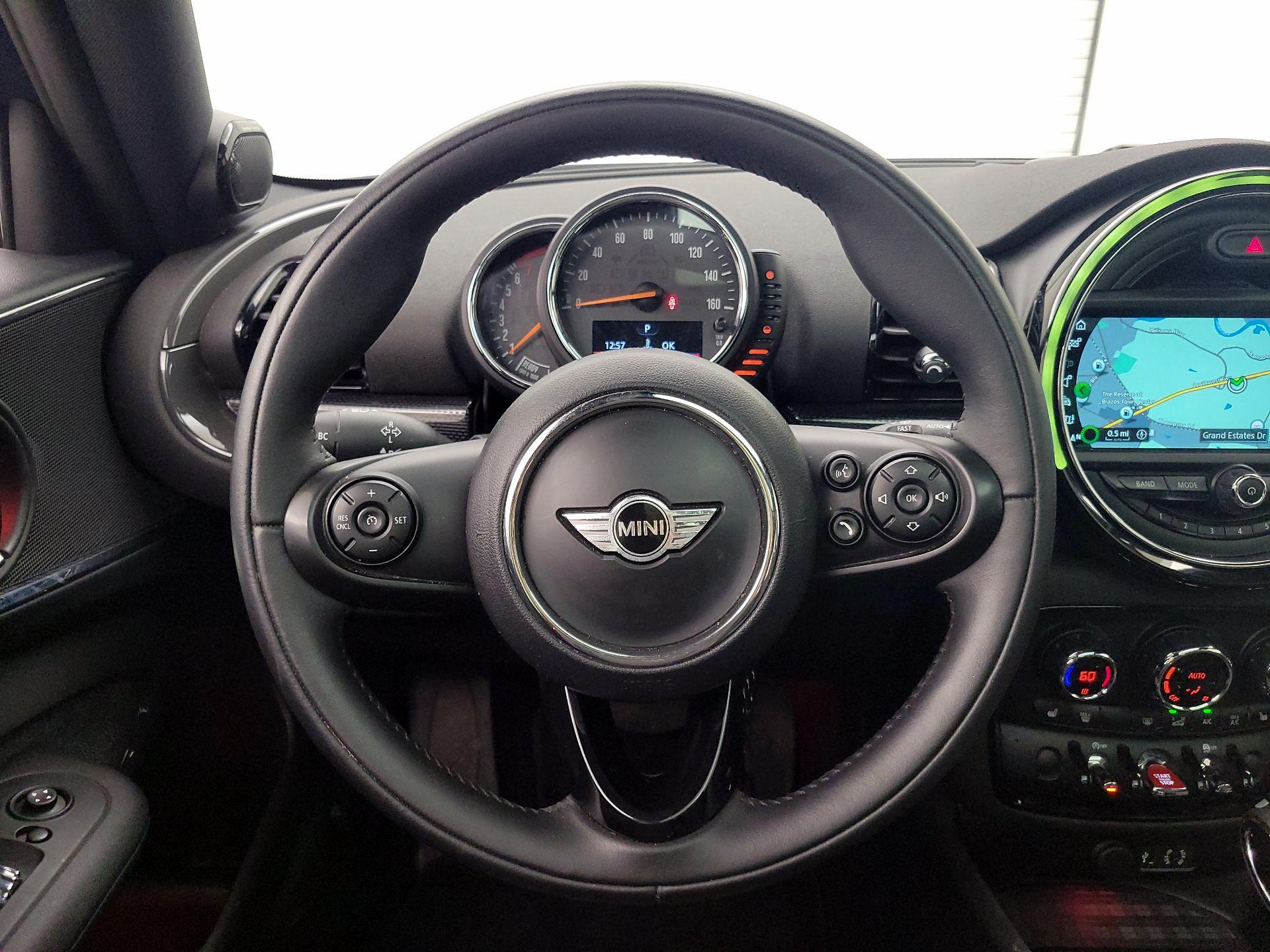 Thumbnail: 2017 MINI Cooper Clubman - 10