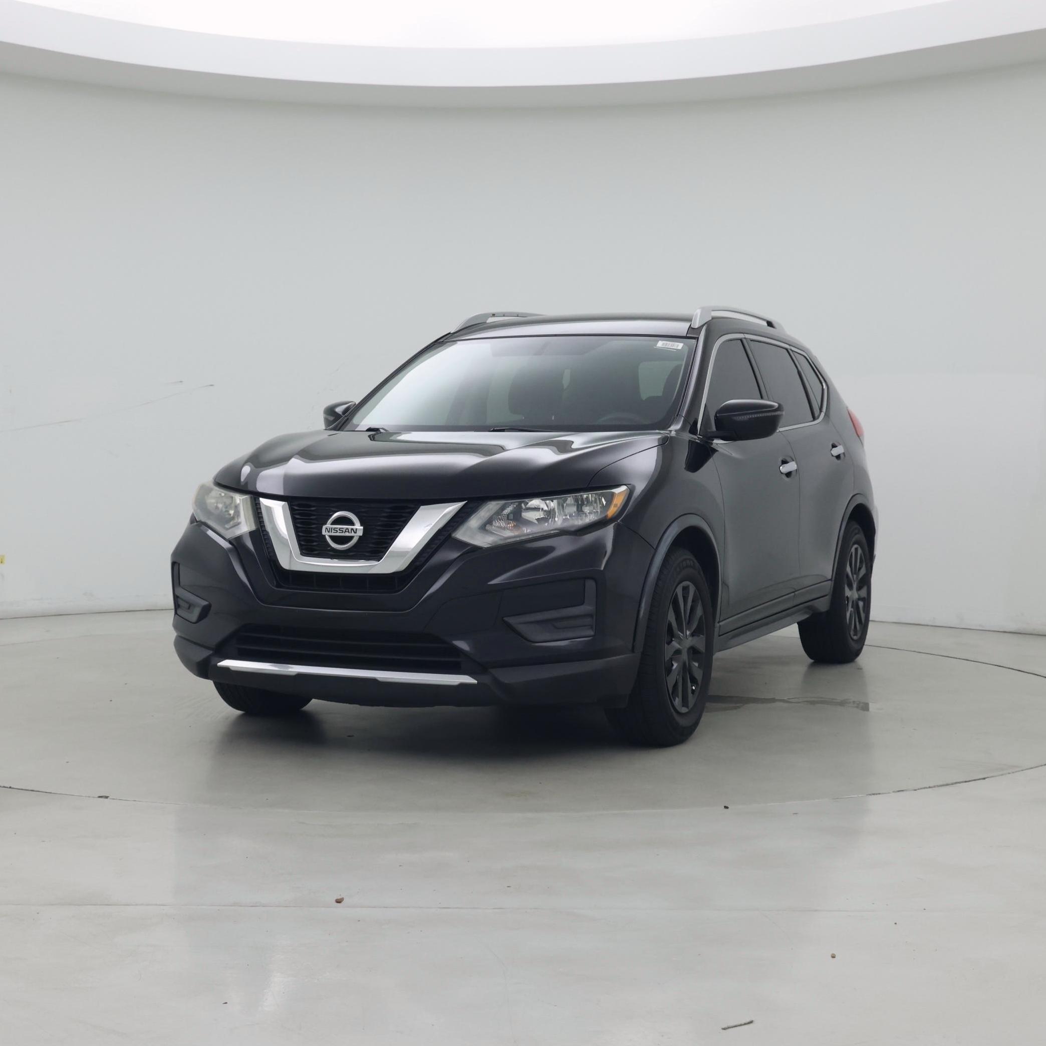 Thumbnail: 2017 Nissan Rogue - 4