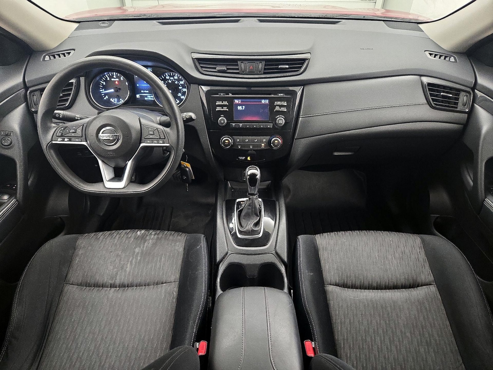 2017 Nissan Rogue S - Photo 10