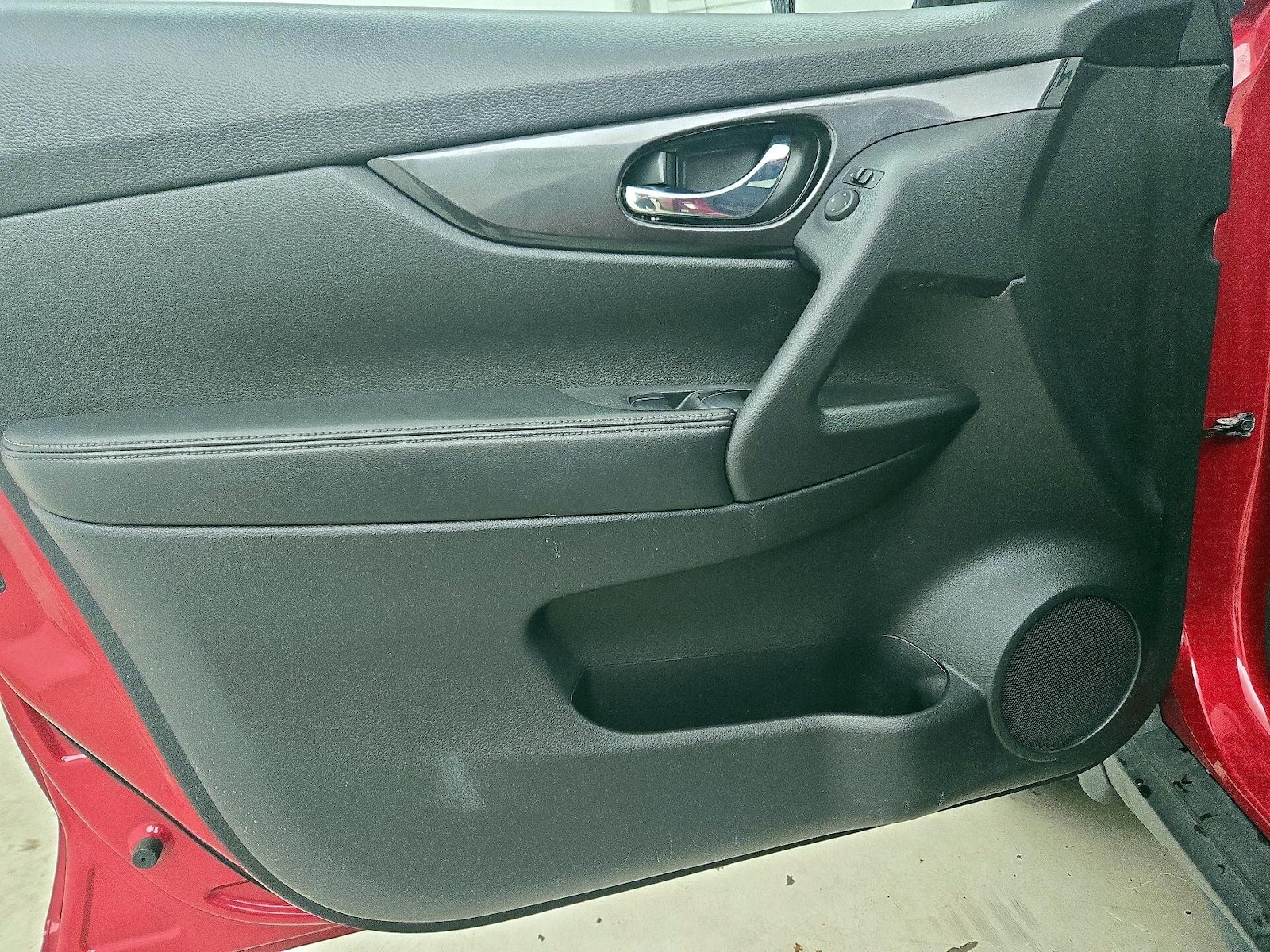 2017 Nissan Rogue S - Photo 13