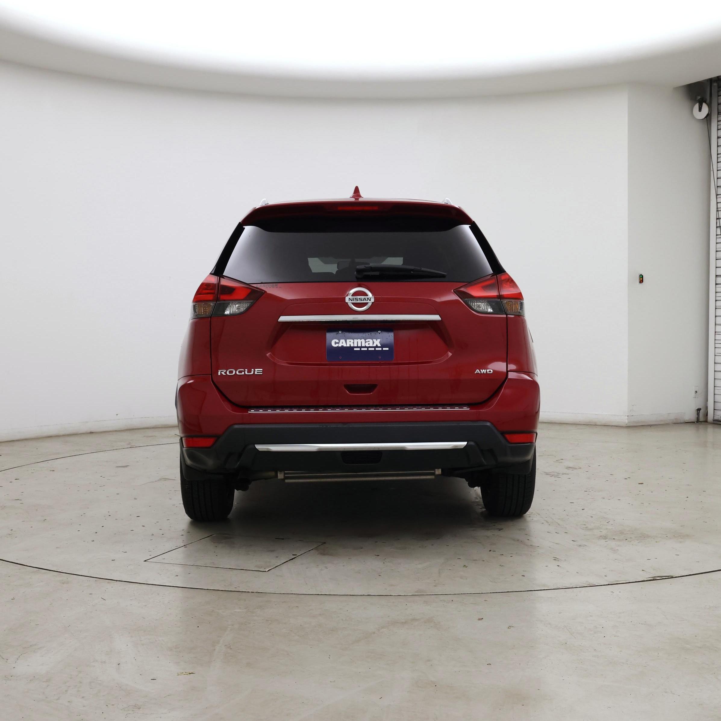 Thumbnail: 2017 Nissan Rogue - 6