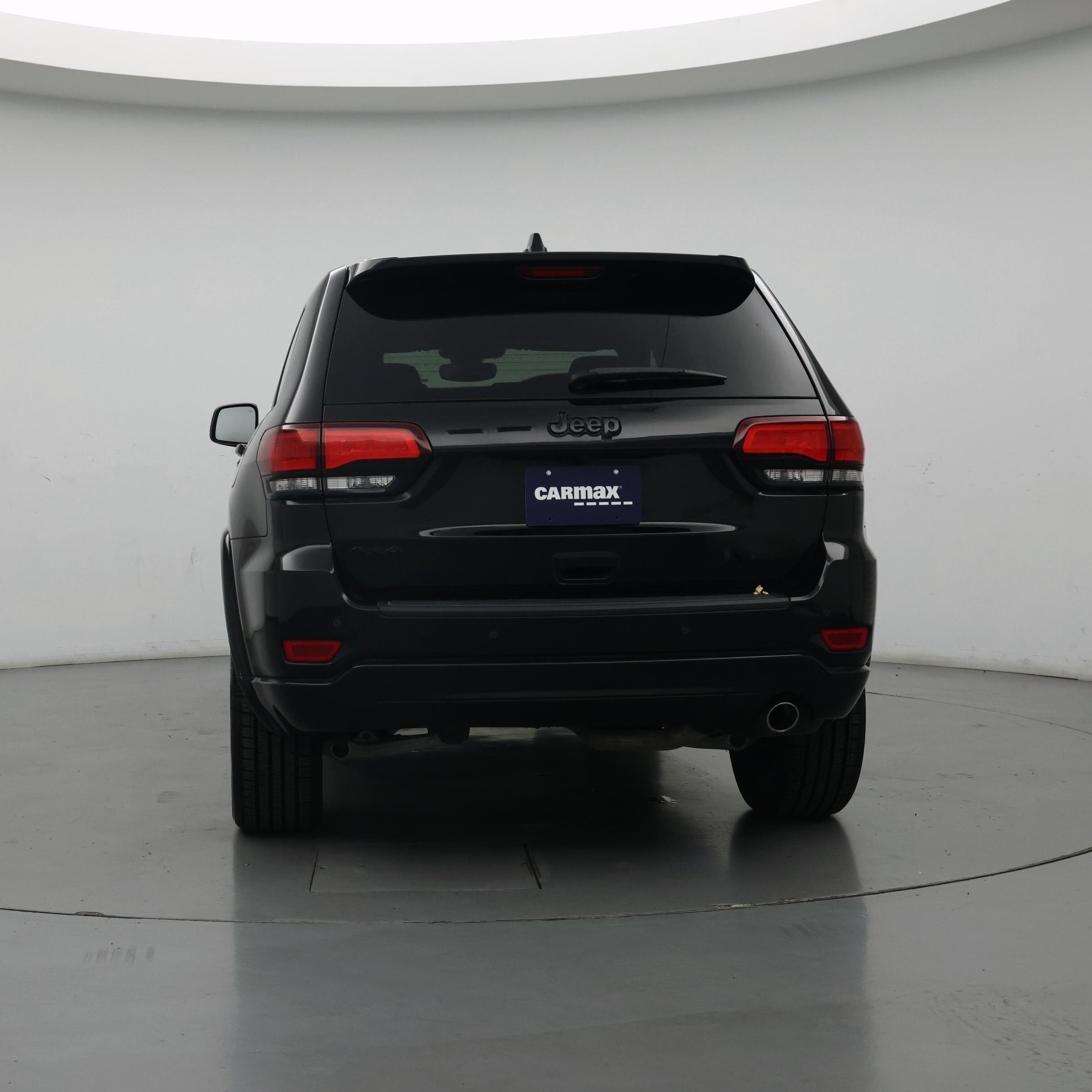Thumbnail: 2018 Jeep Grand Cherokee - 6