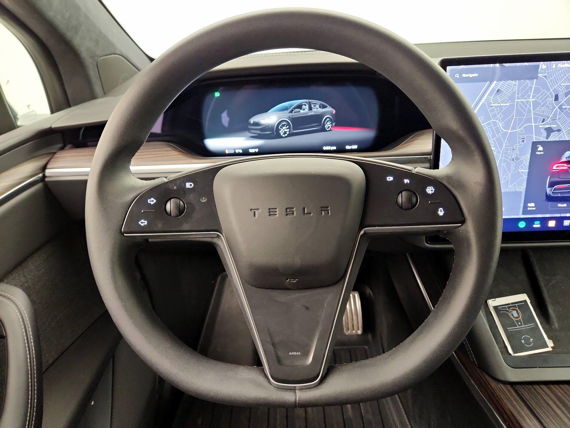 Thumbnail: 2024 Tesla Model X - 10