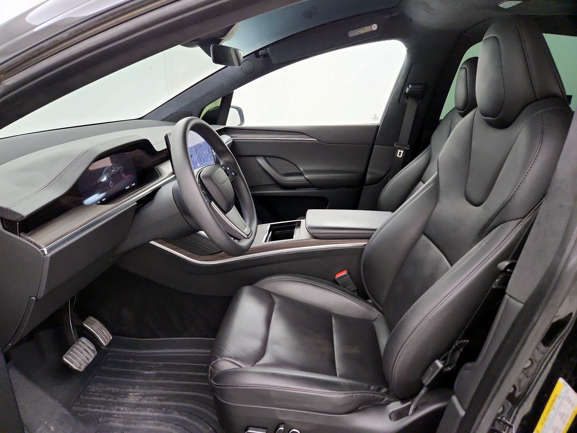 Thumbnail: 2024 Tesla Model X - 11
