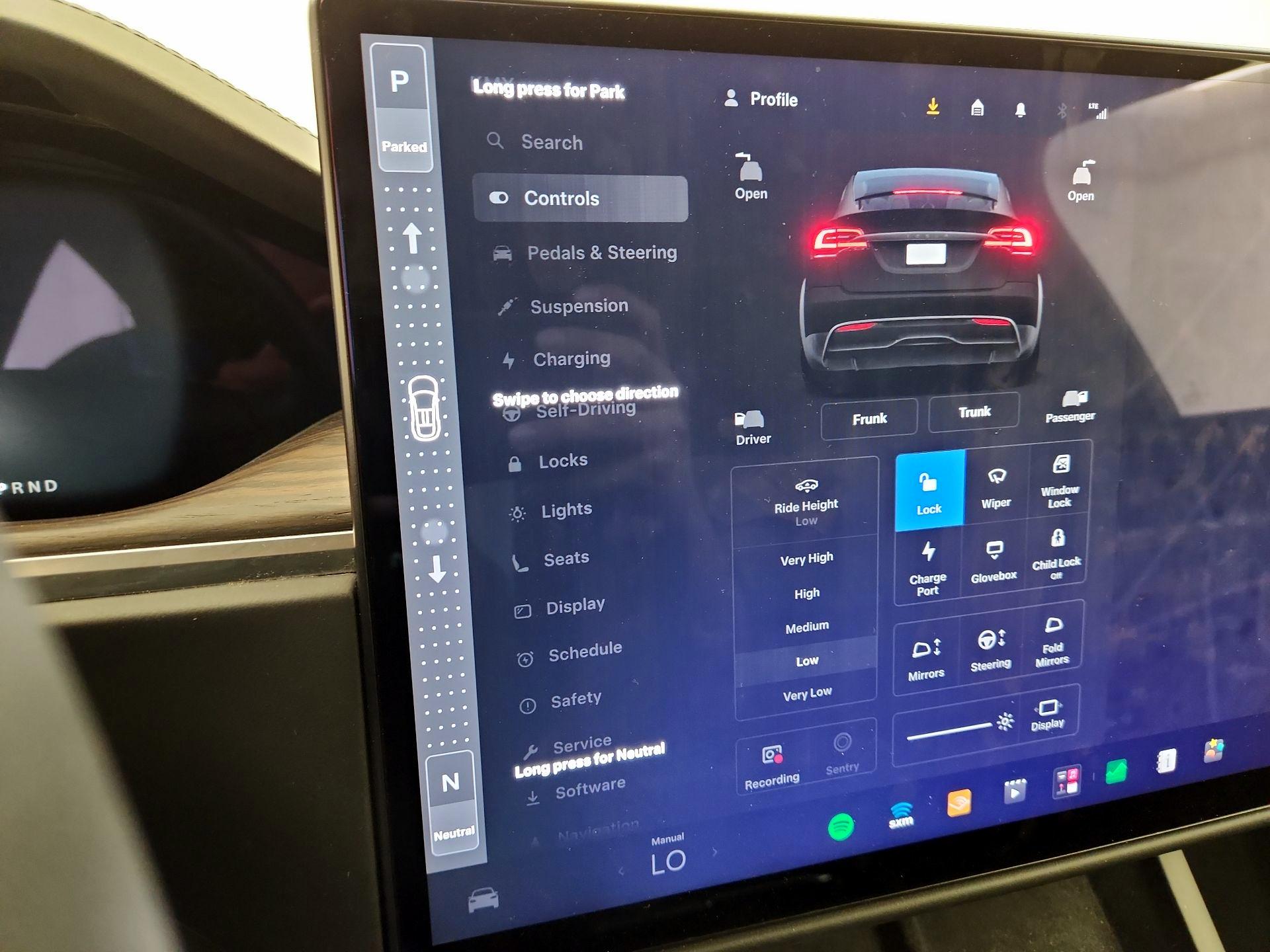Thumbnail: 2024 Tesla Model X - 17