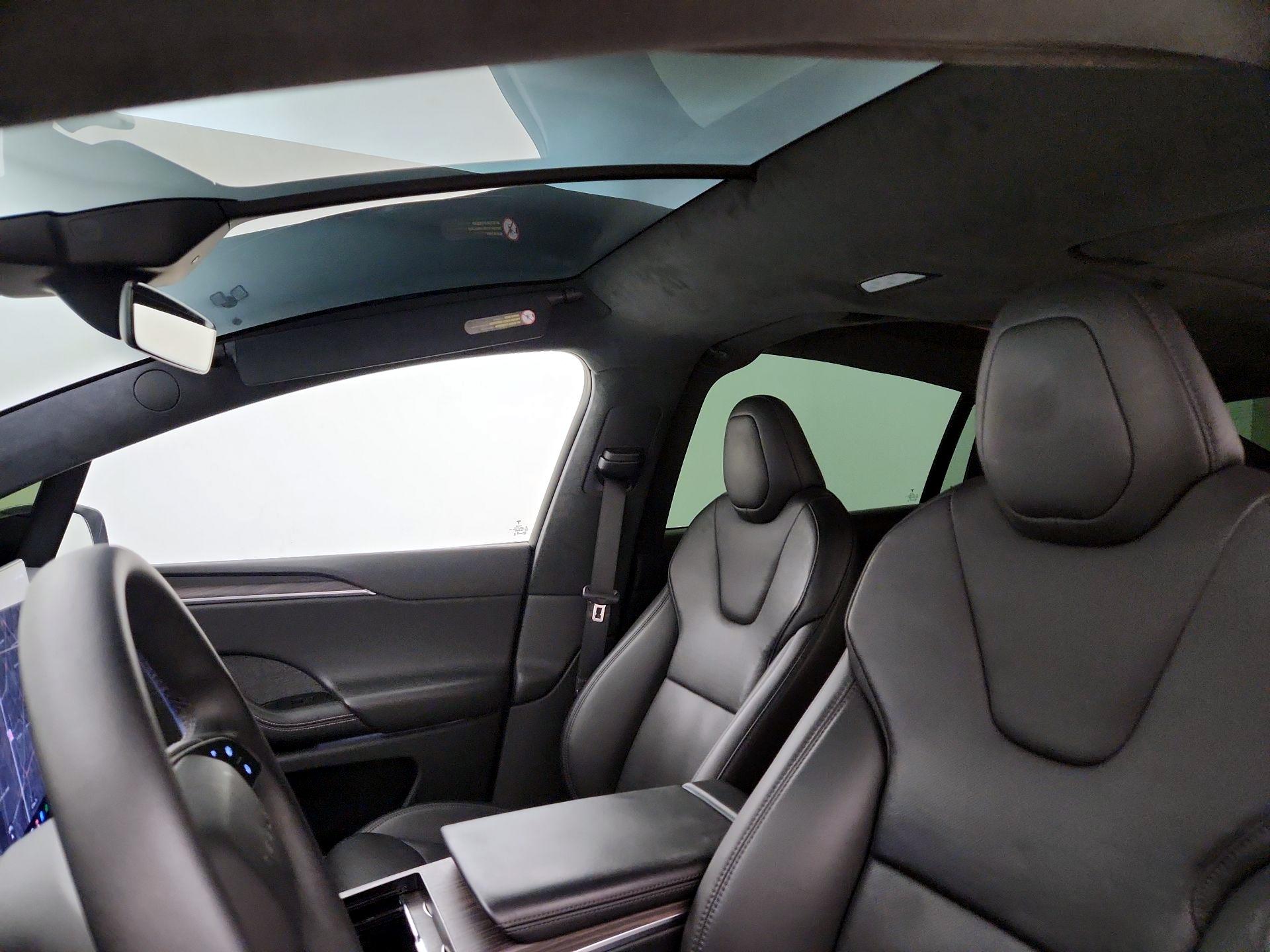 Thumbnail: 2024 Tesla Model X - 19