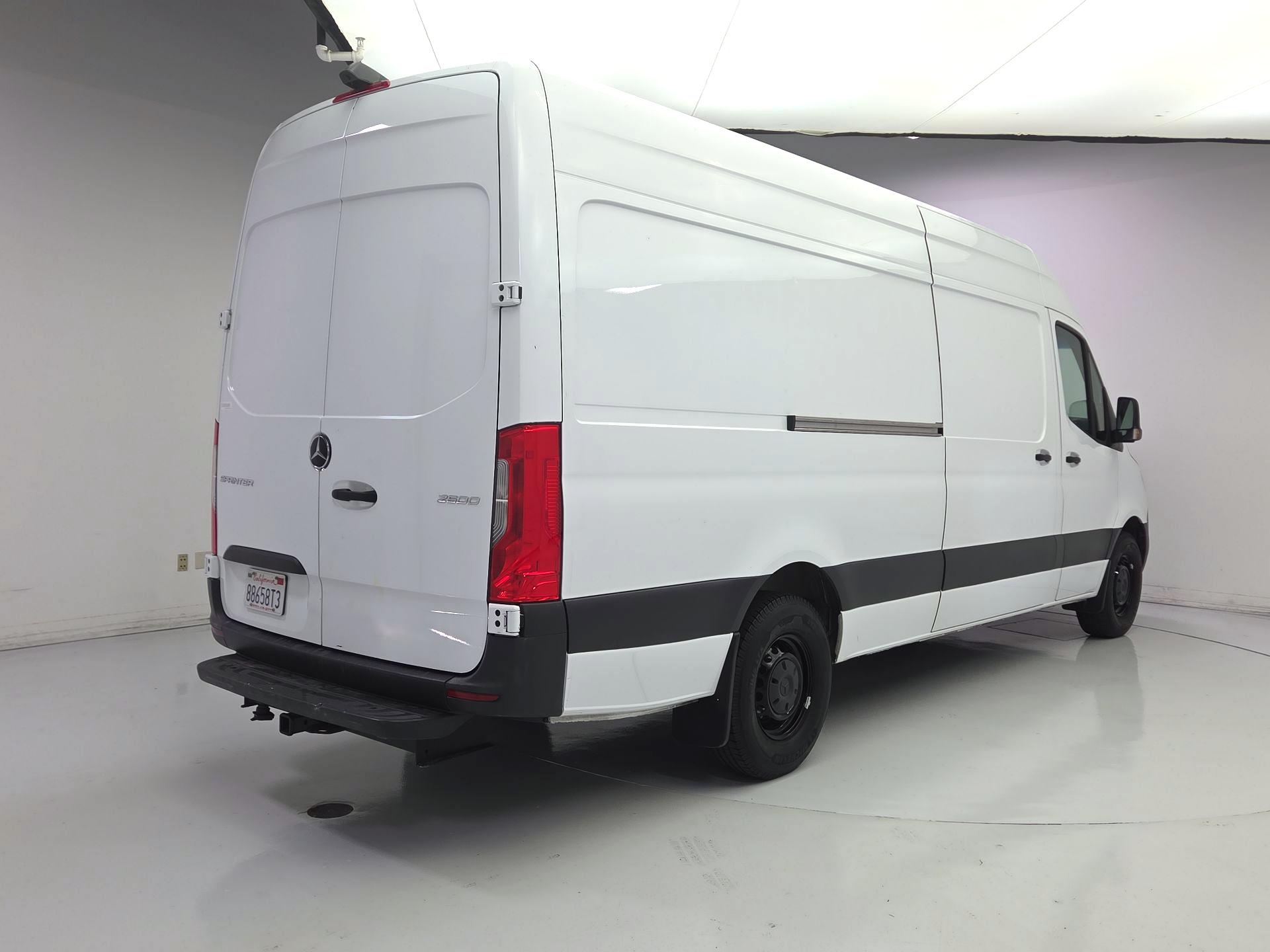 Thumbnail: 2023 Mercedes-Benz Sprinter - 5