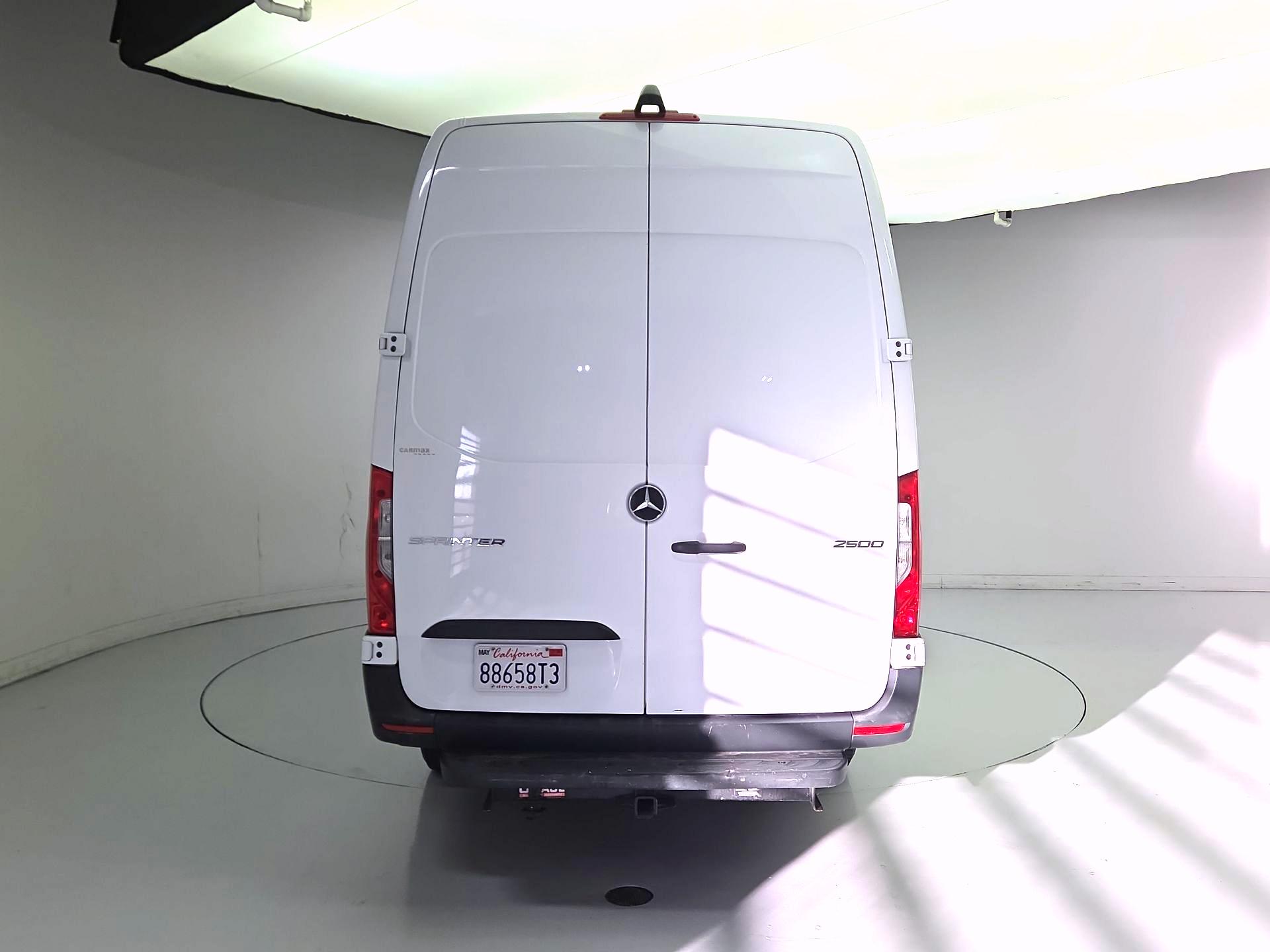 Thumbnail: 2023 Mercedes-Benz Sprinter - 6