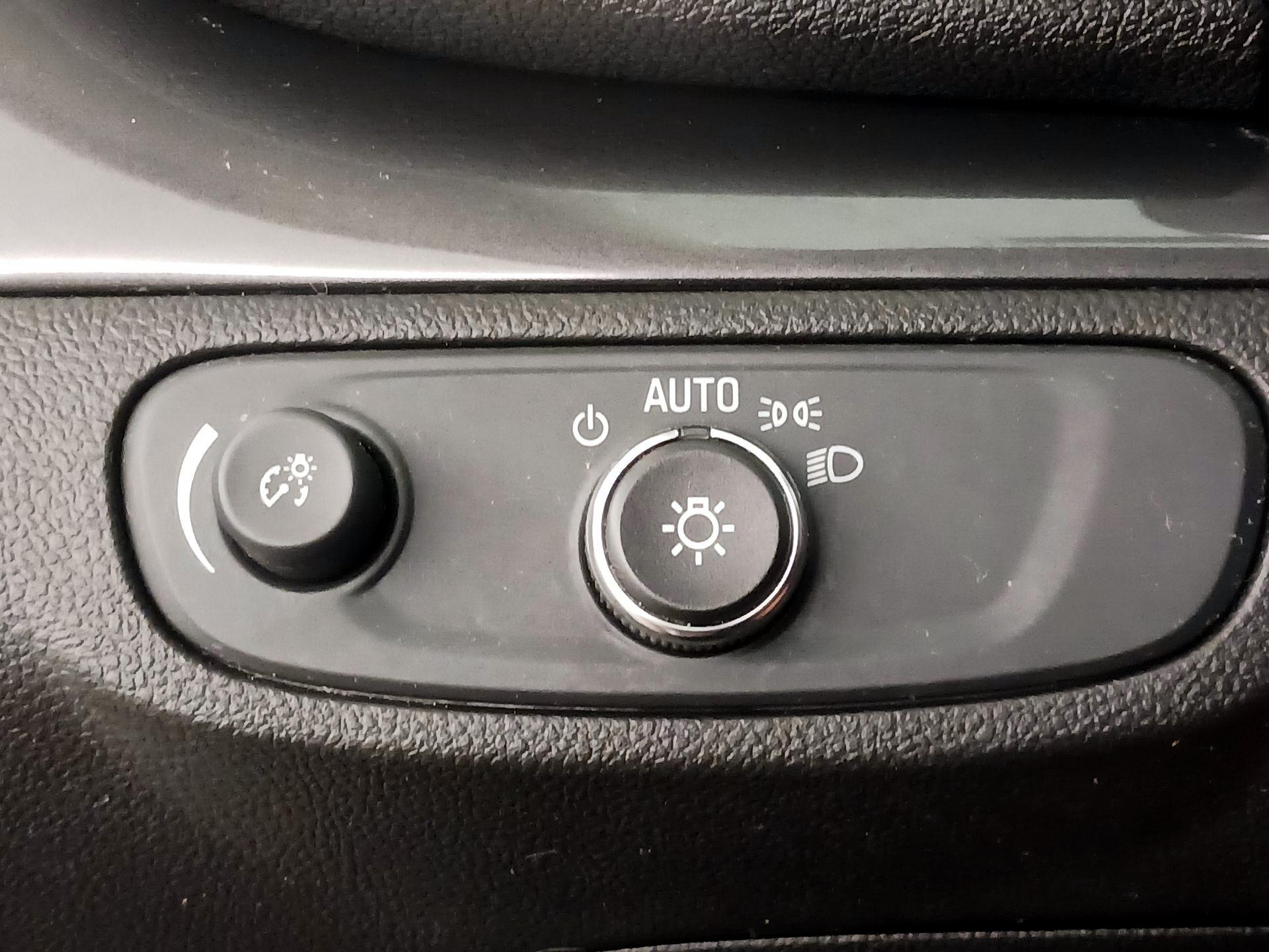 Thumbnail: 2021 Buick Encore - 13