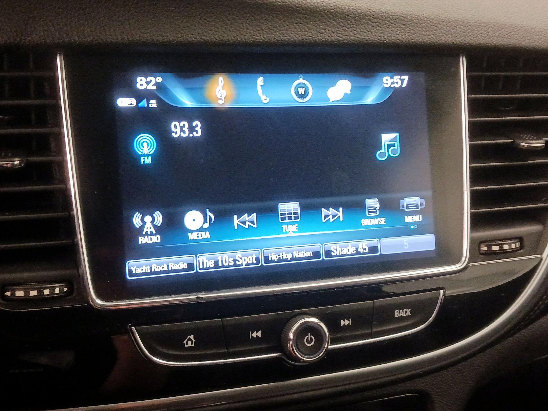 Thumbnail: 2021 Buick Encore - 15