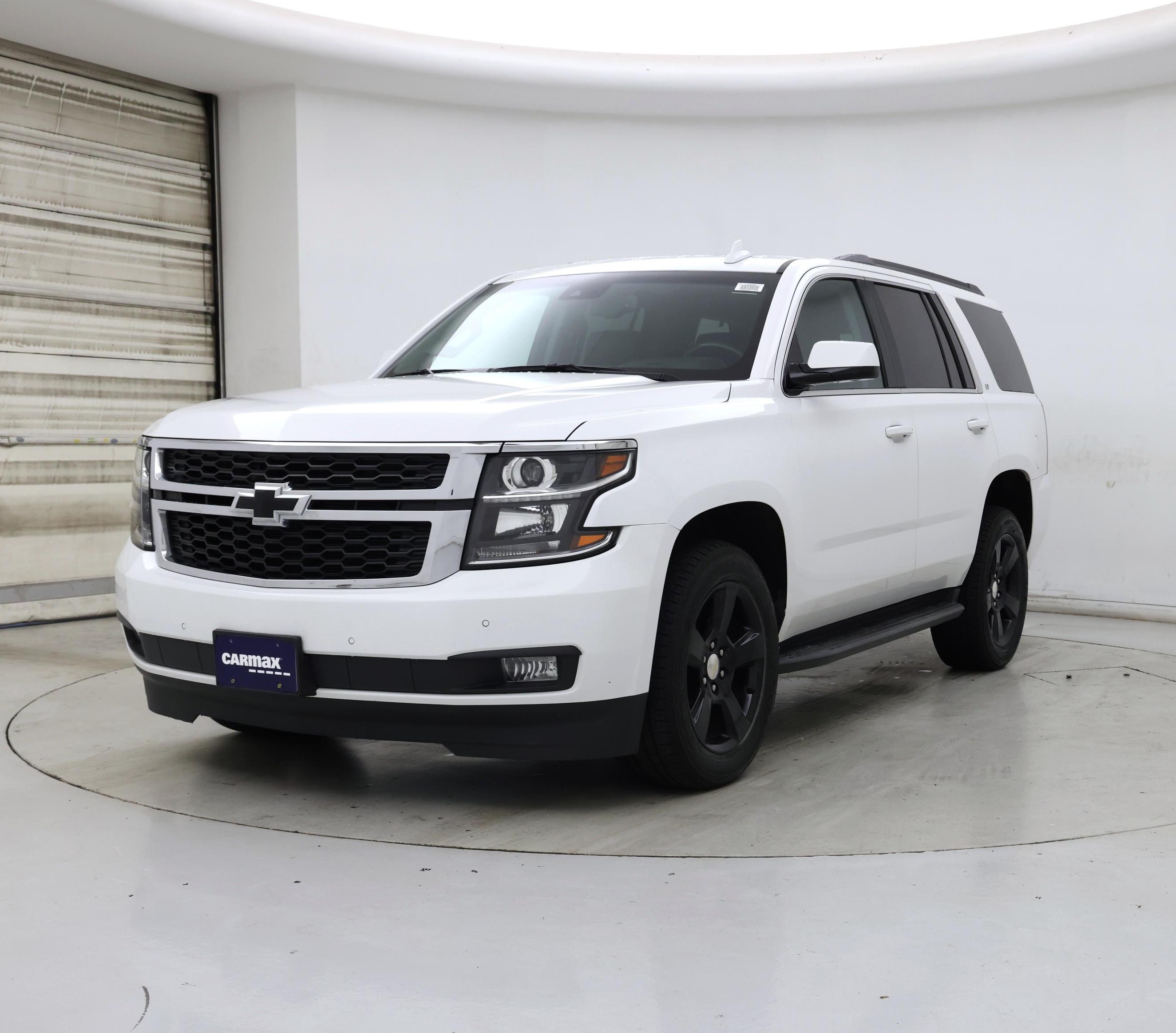 Thumbnail: 2017 Chevrolet Tahoe - 4