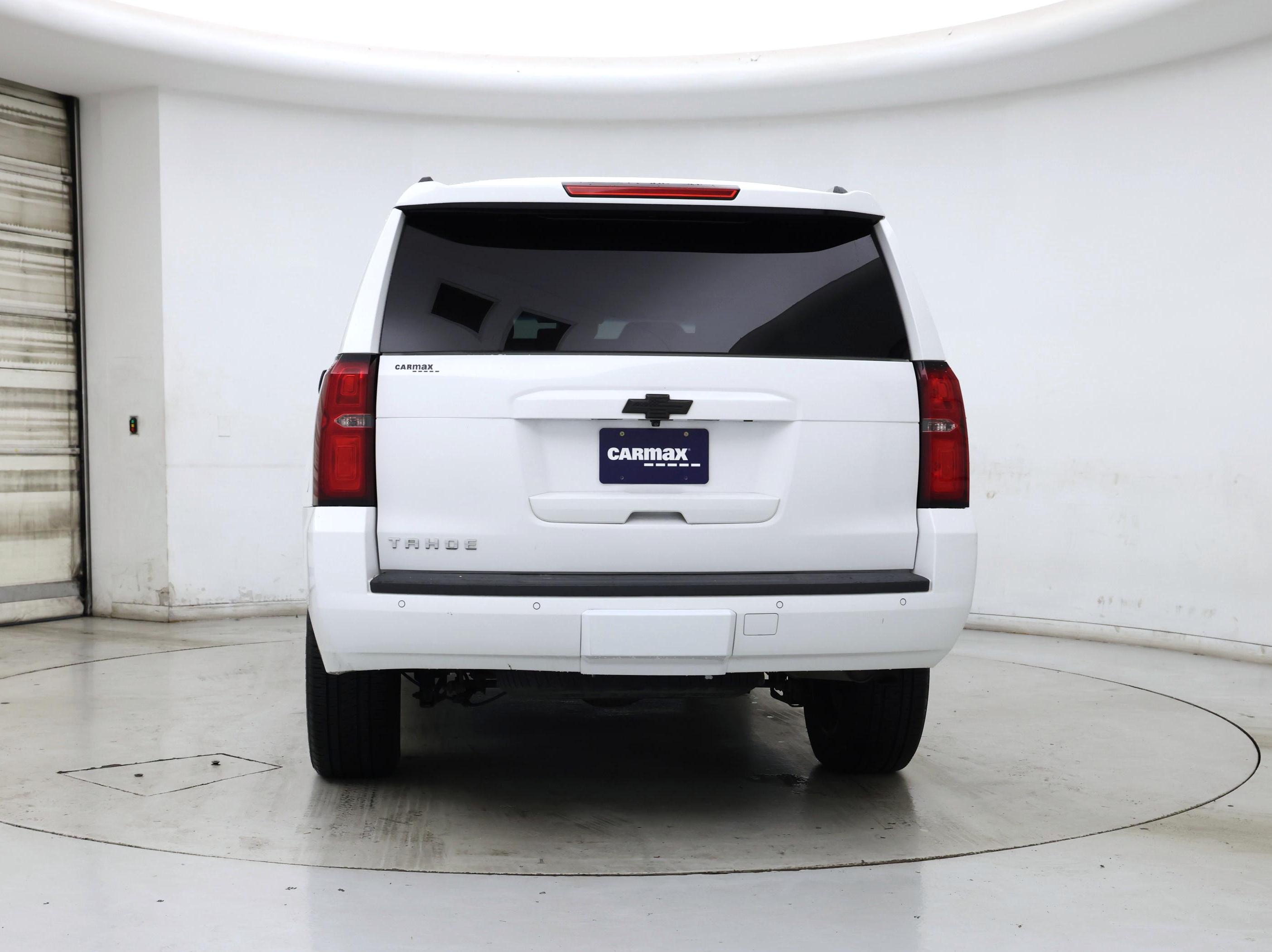 Thumbnail: 2017 Chevrolet Tahoe - 6
