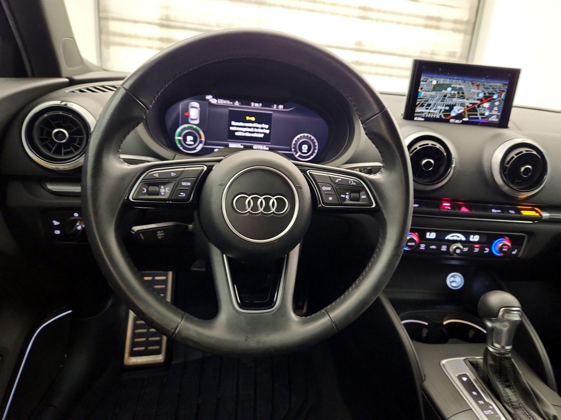 Thumbnail: 2018 Audi A3 - 10