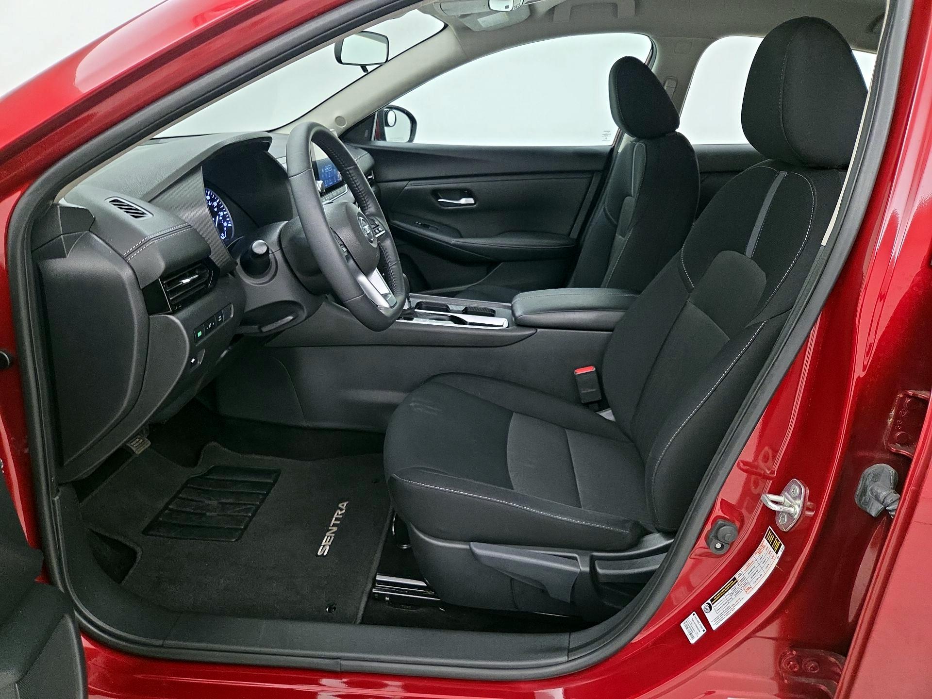 Thumbnail: 2023 Nissan Sentra - 11