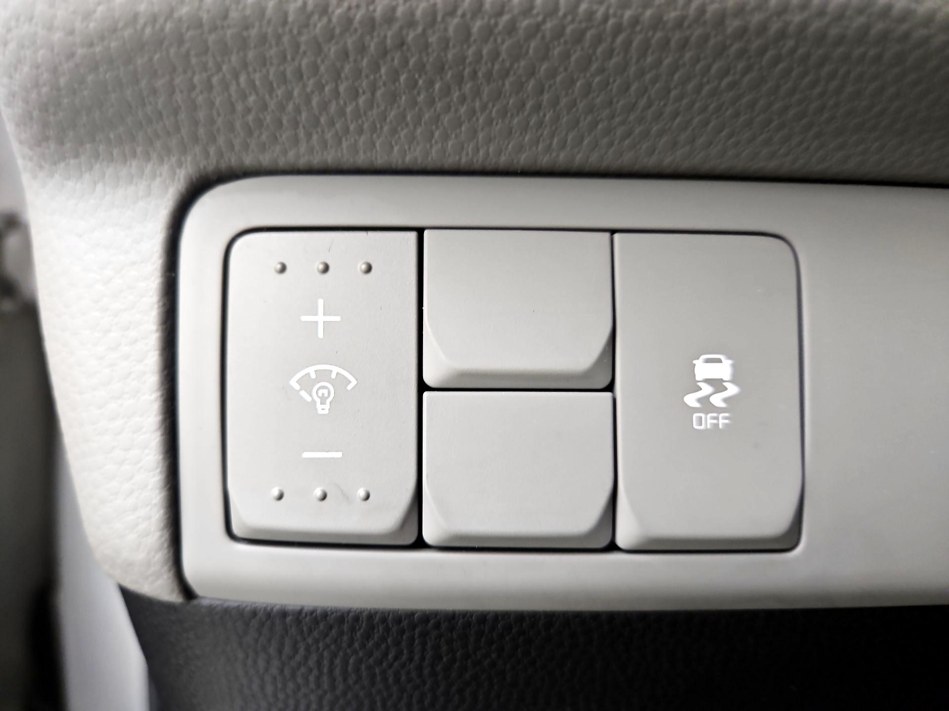 Thumbnail: 2018 Kia Soul - 13
