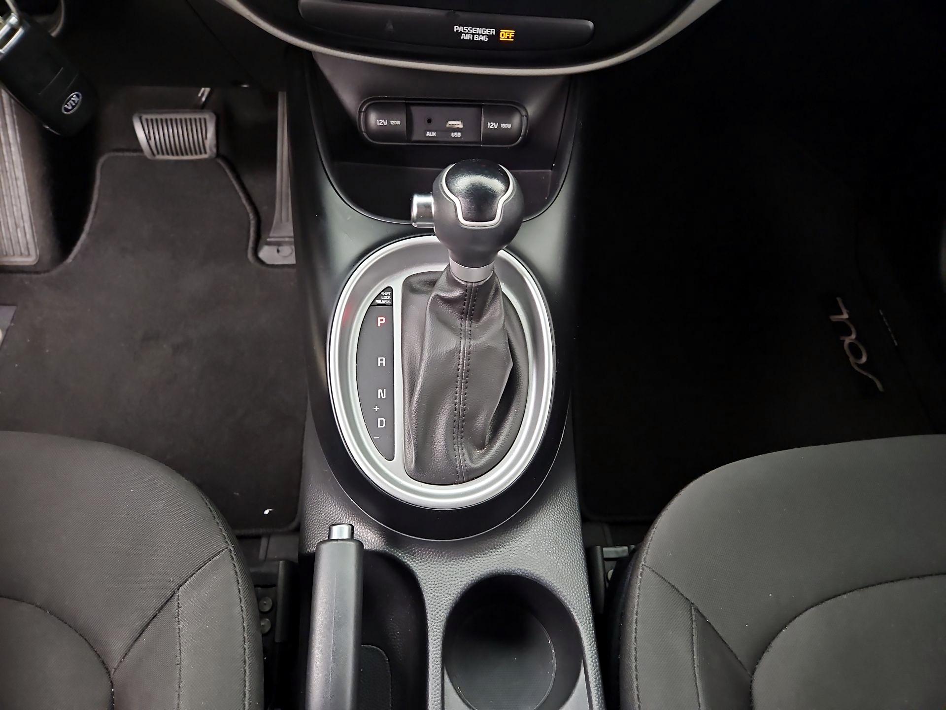 Thumbnail: 2018 Kia Soul - 16