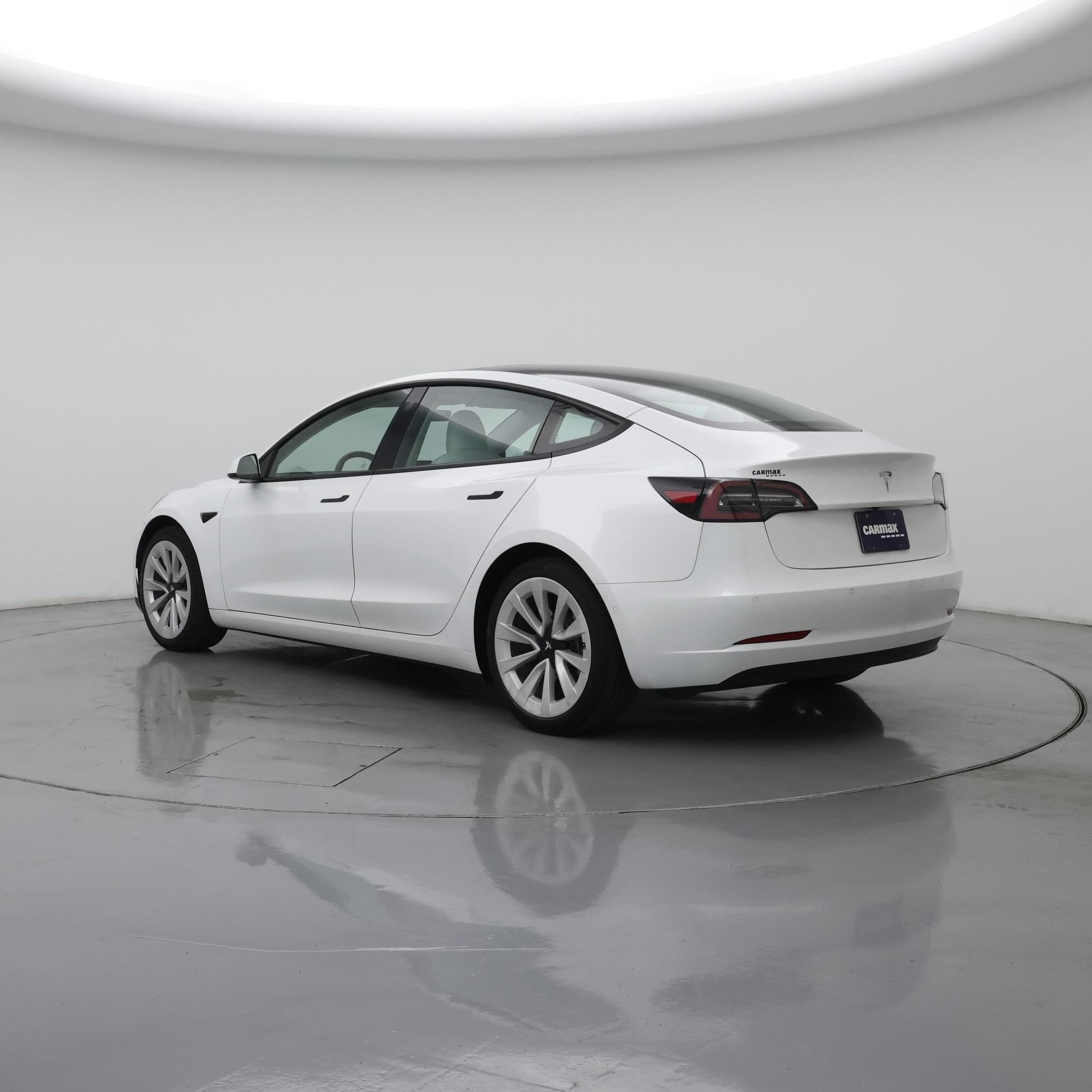 Thumbnail: 2022 Tesla Model 3 - 2