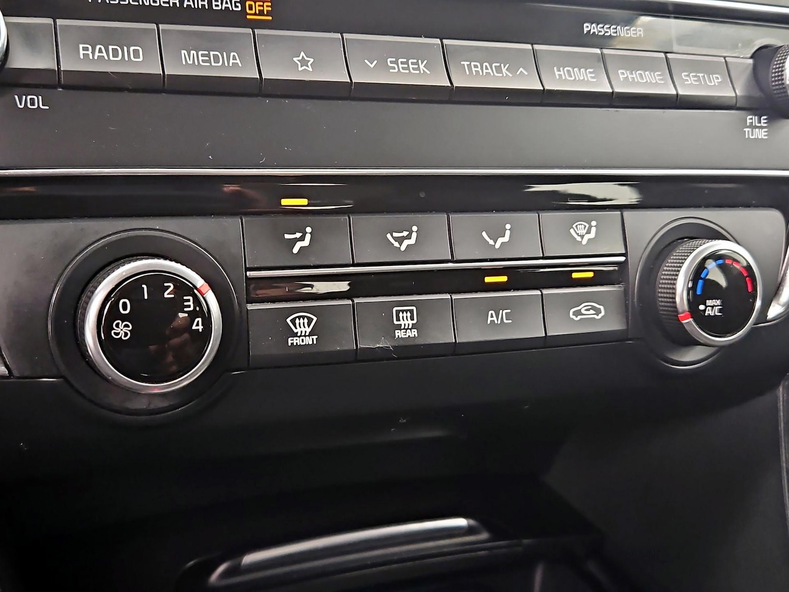 2020 Kia Optima LX - Photo 17