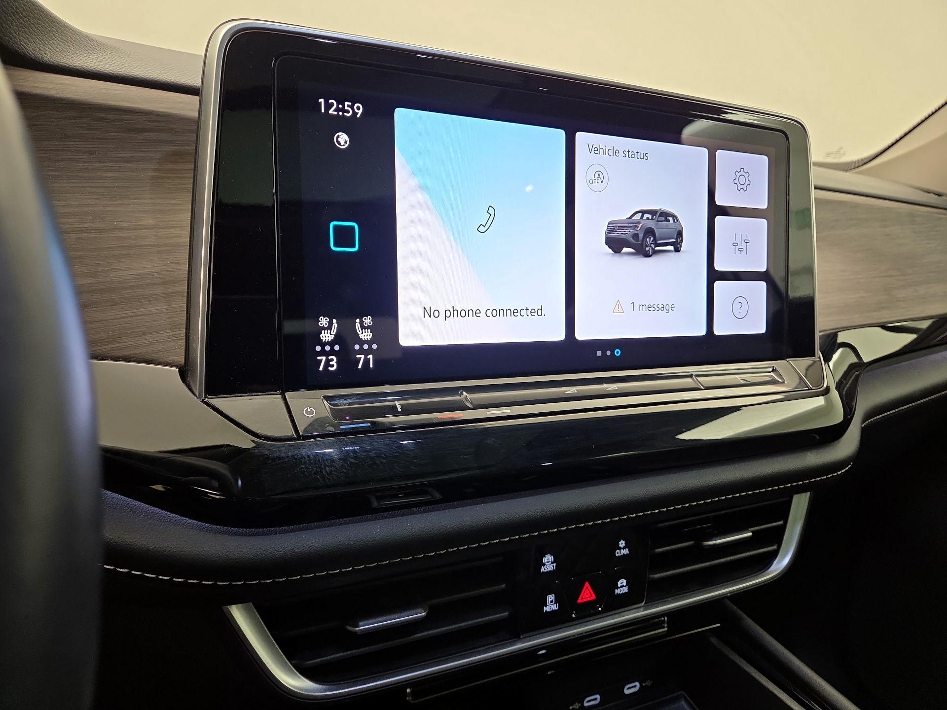 Thumbnail: 2024 Volkswagen Atlas - 17