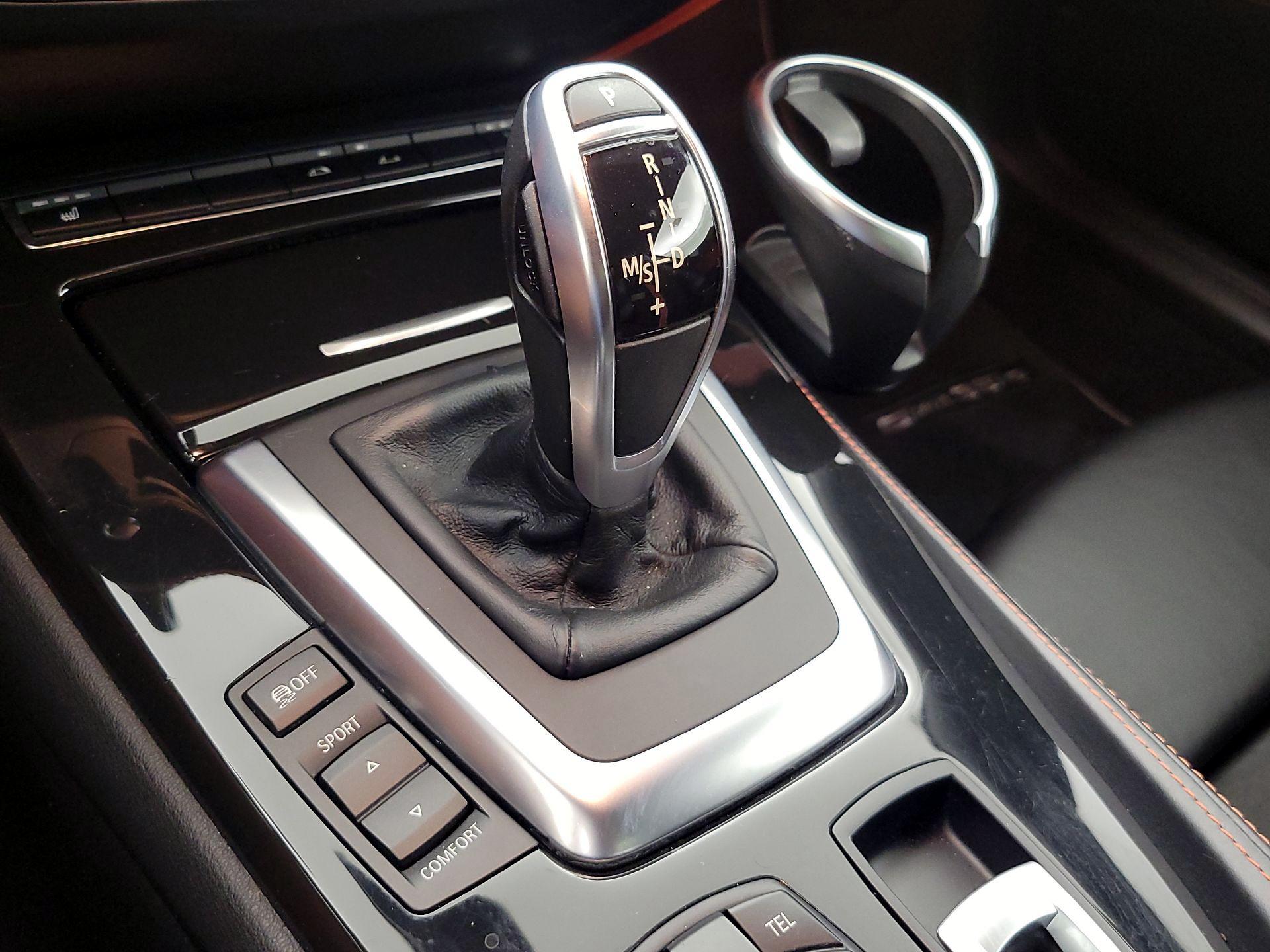 Thumbnail: 2014 BMW Z4 - 17
