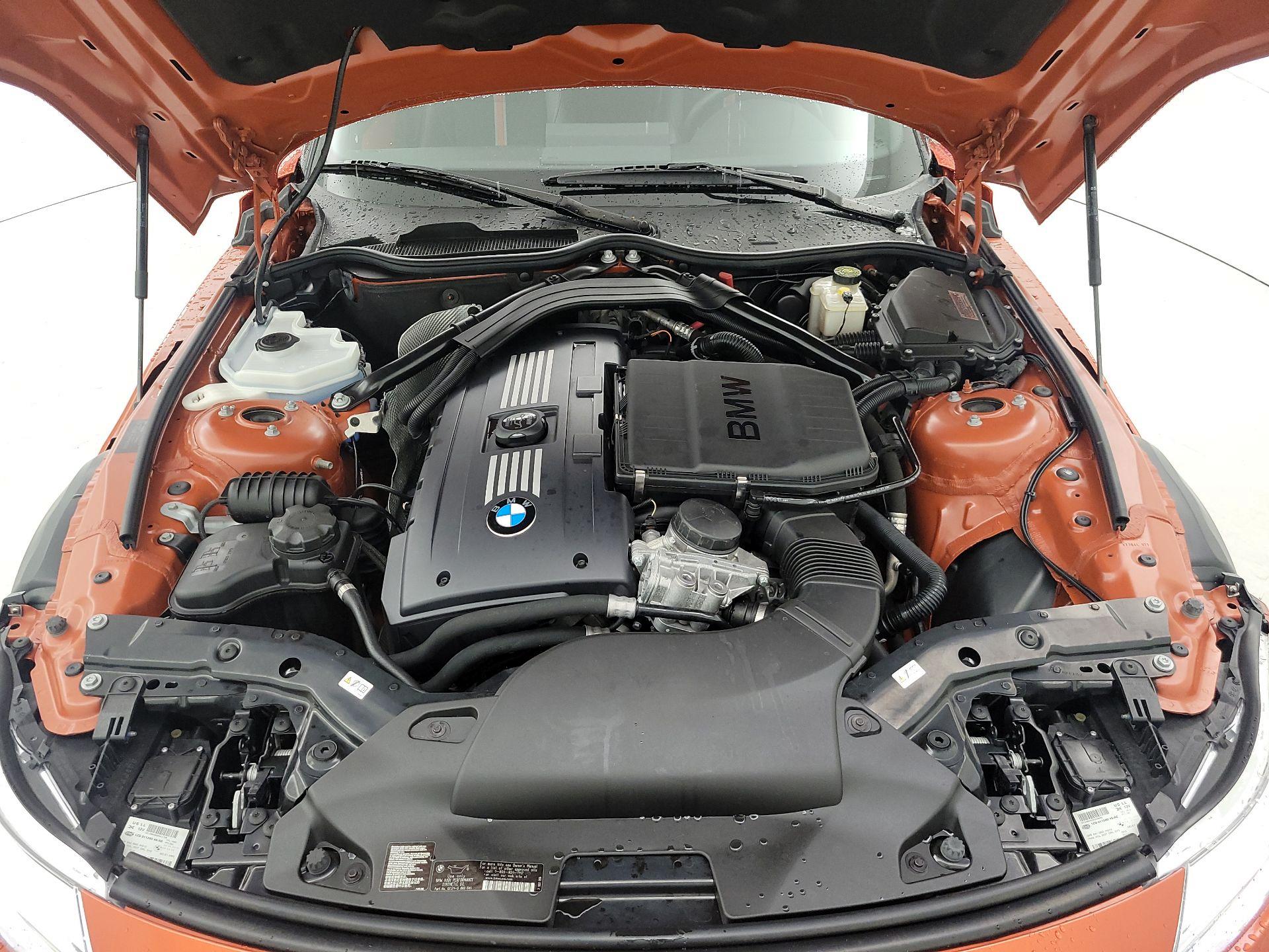 Thumbnail: 2014 BMW Z4 - 20
