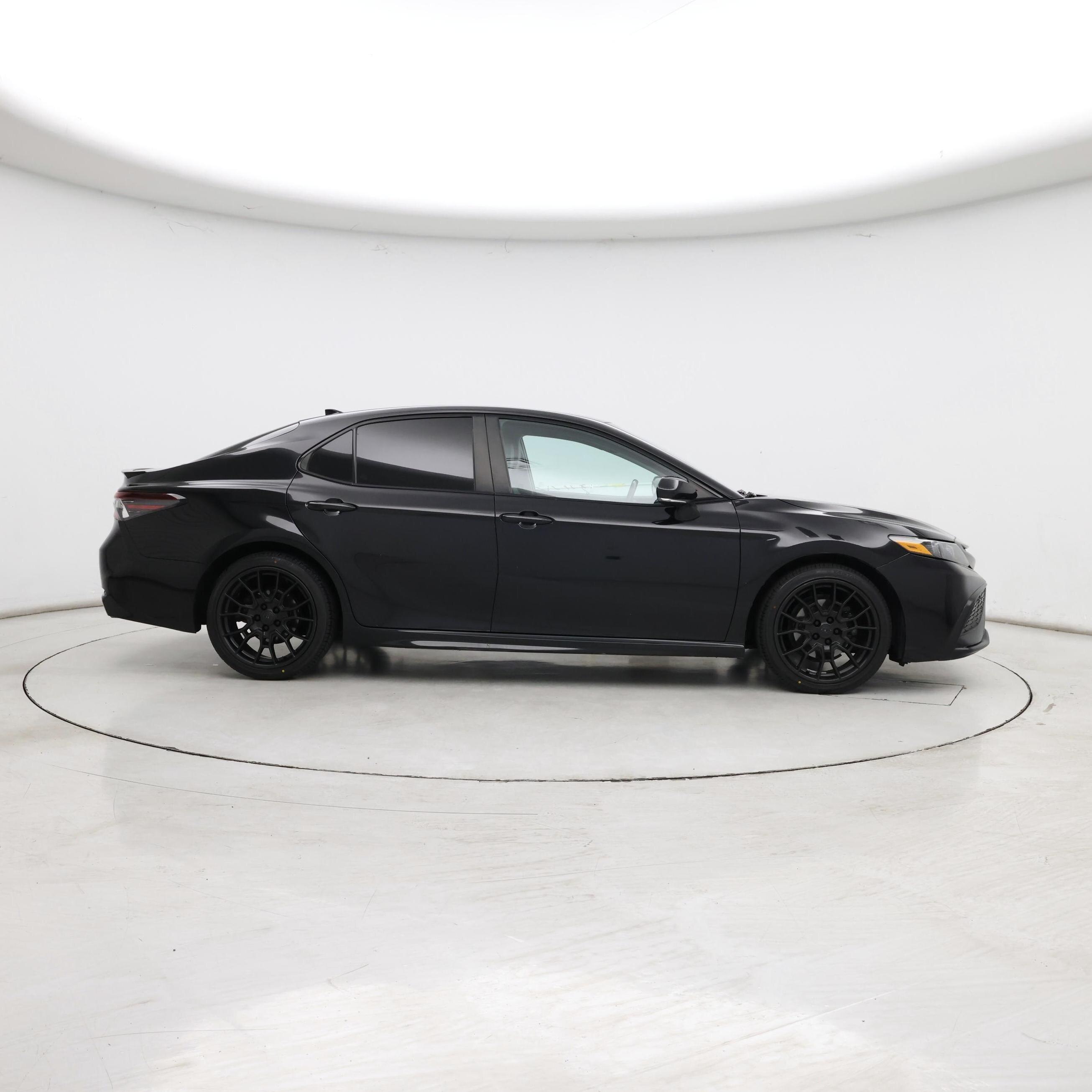 Thumbnail: 2023 Toyota Camry - 7